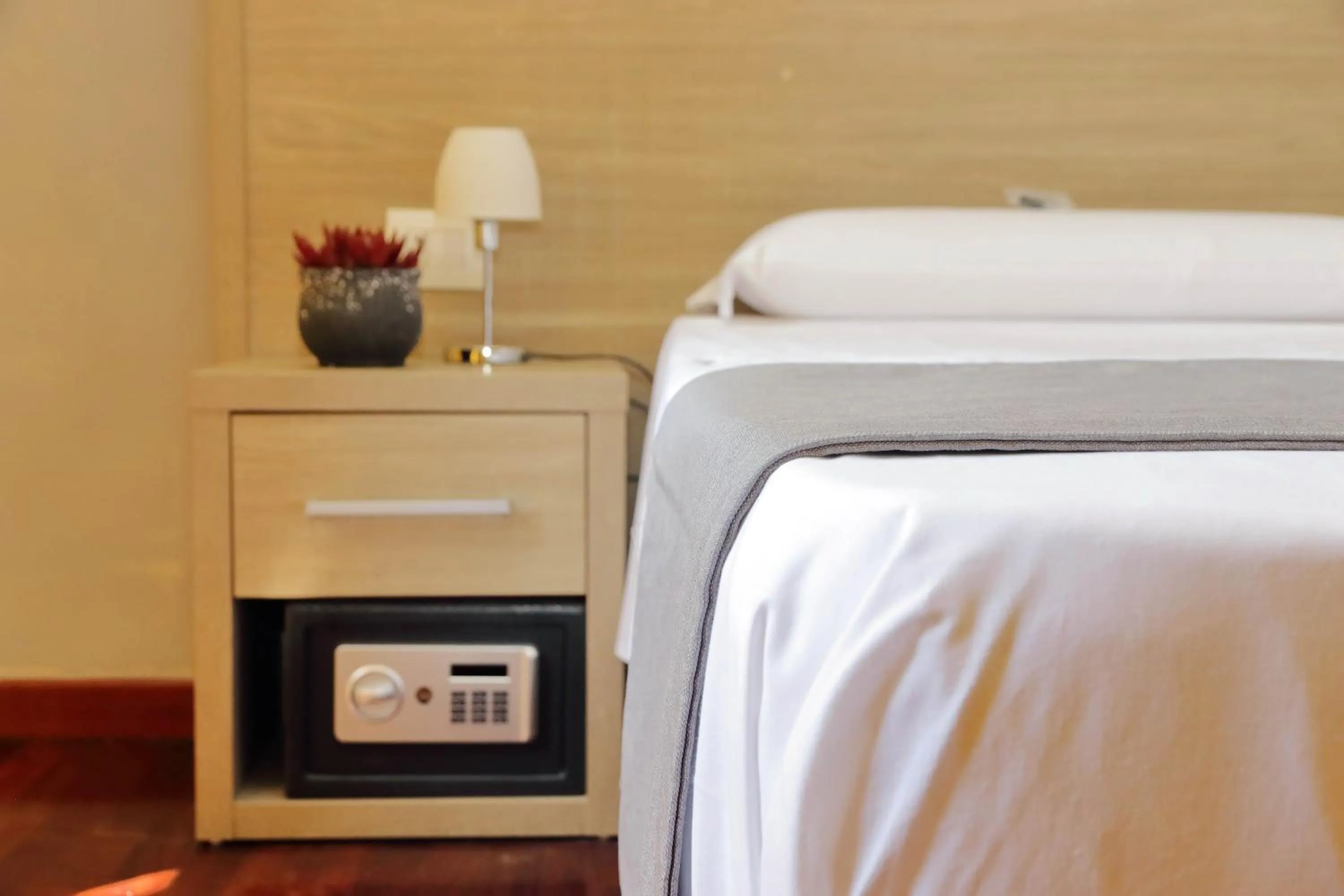 Decorative detail, Bed in LHG Comfy Rooms