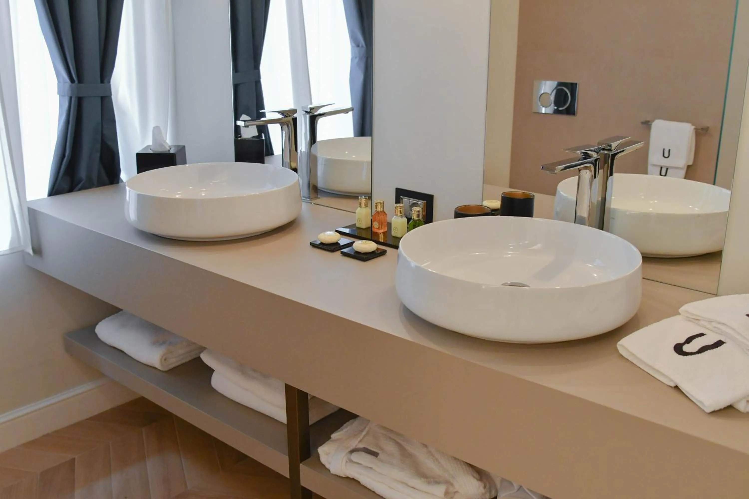 The Unique Brera Suites