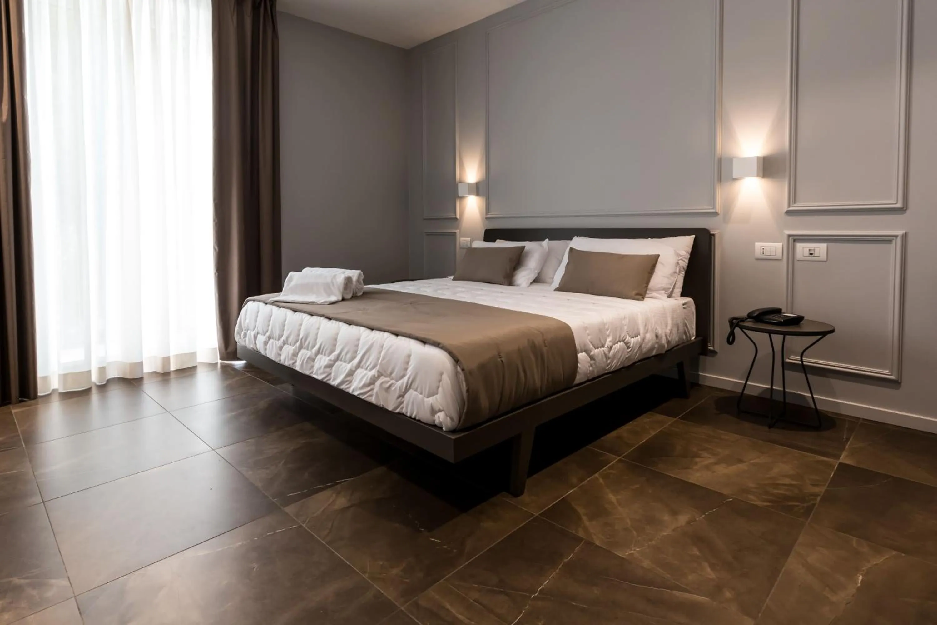 Photo of the whole room, Bed in Plebis - B&B in Sicilia nel centro storico di Catania