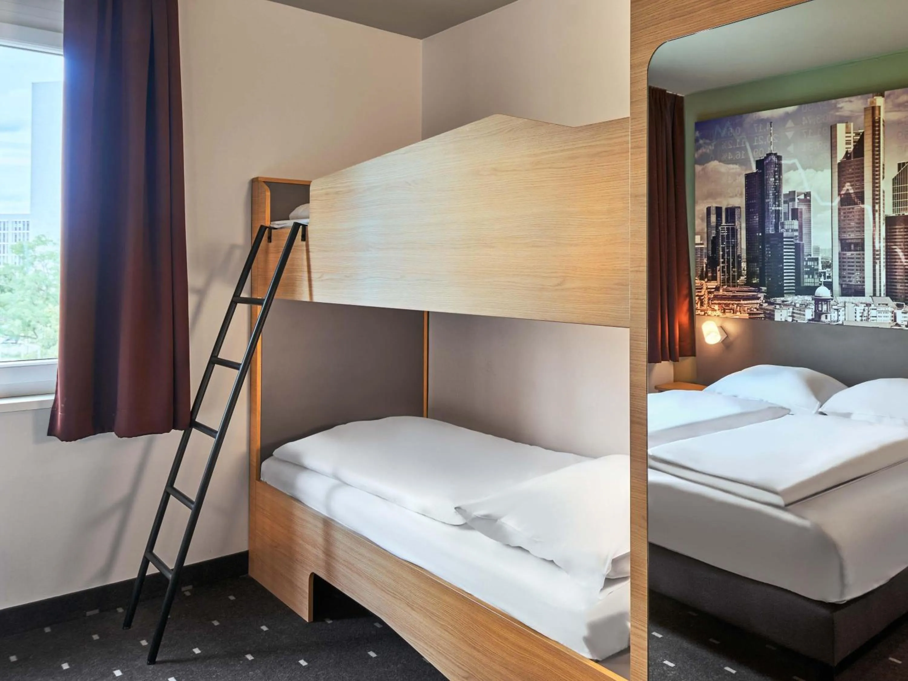 Bed in B&B Hotel Frankfurt-West