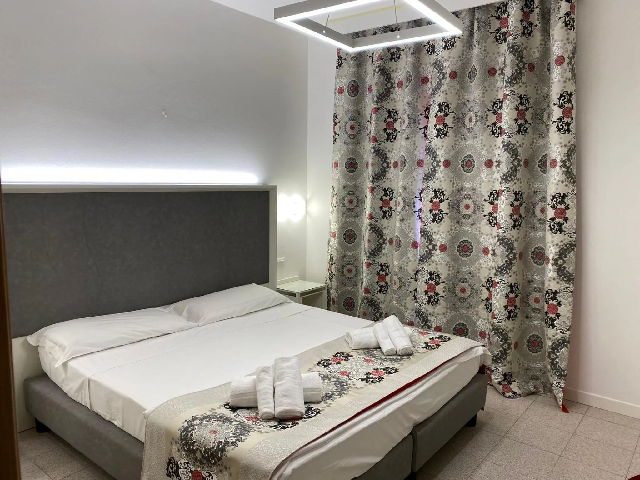 Bedroom, Bed in Hotel Adria