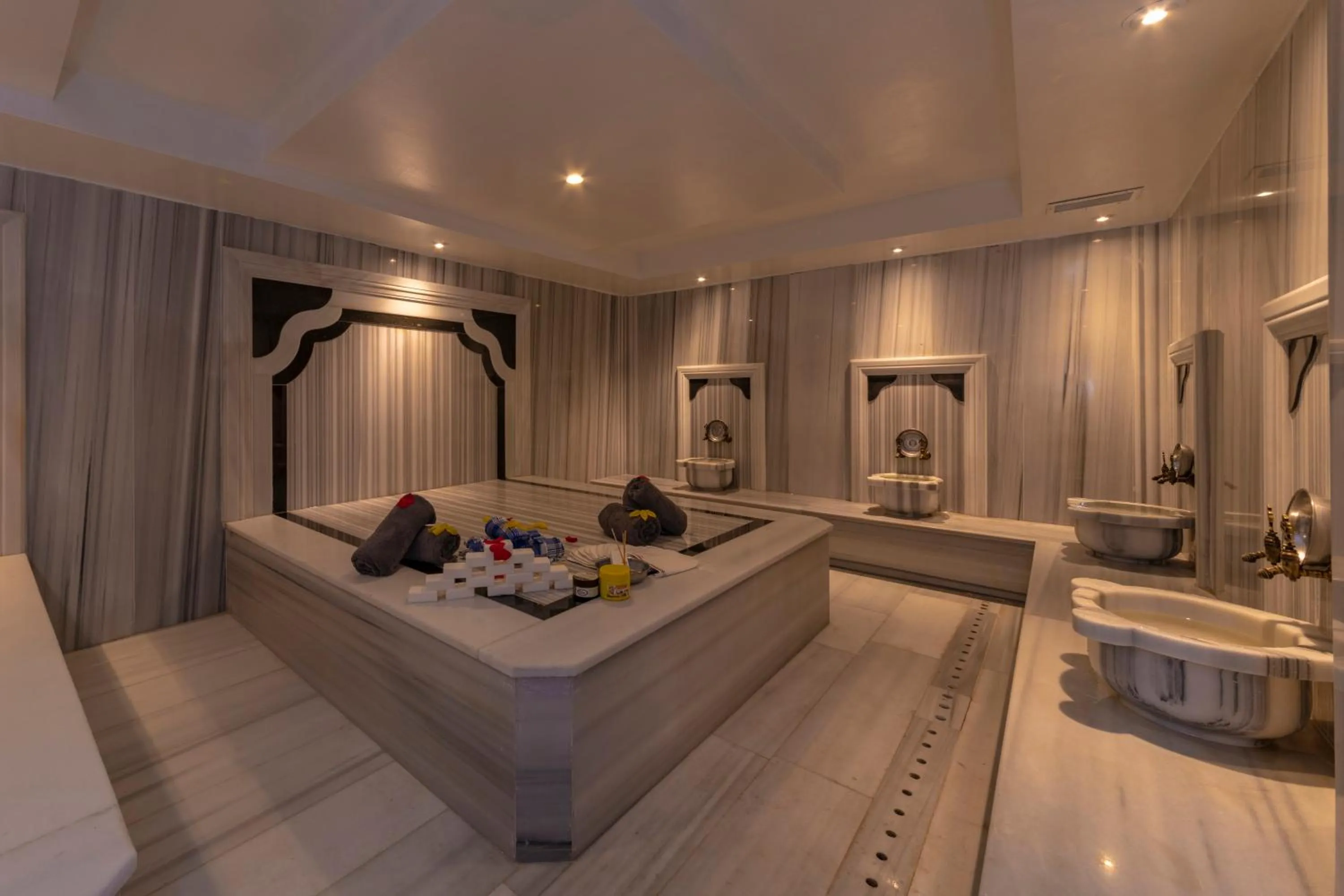 Massage in Vision Deluxe Hotel