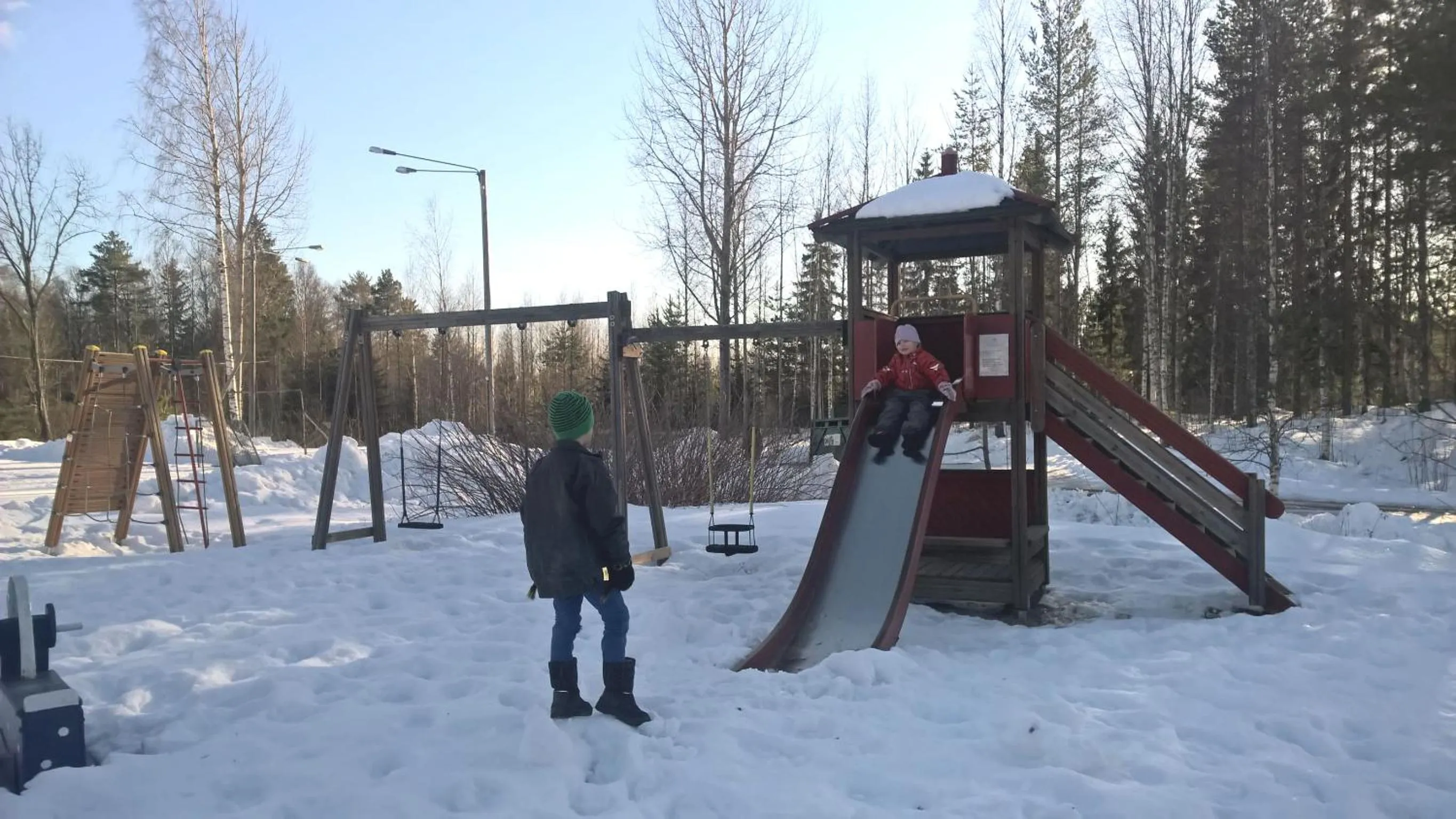 Children play ground in Löydön Kartano