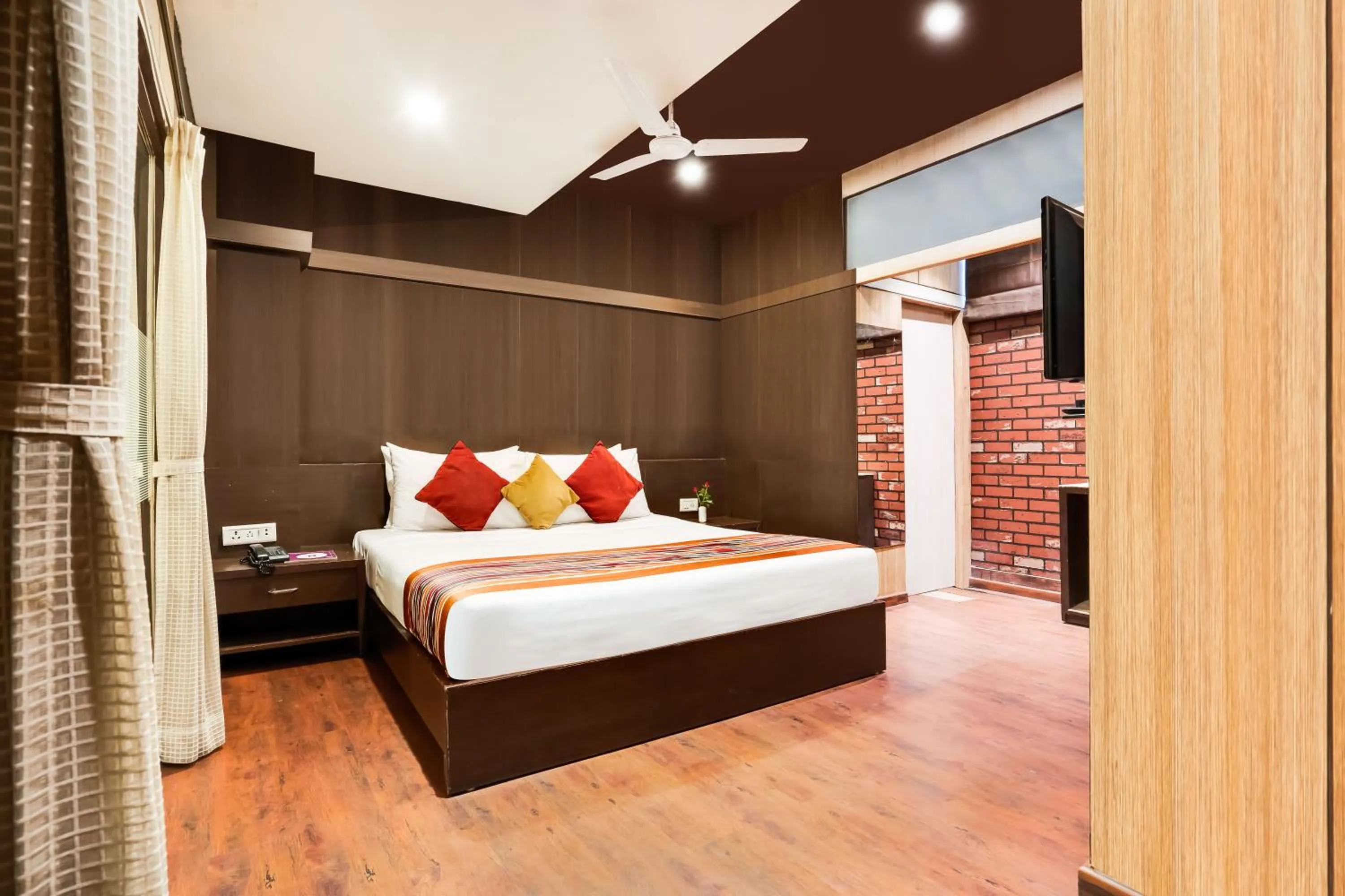 Bed in Mount Embassy