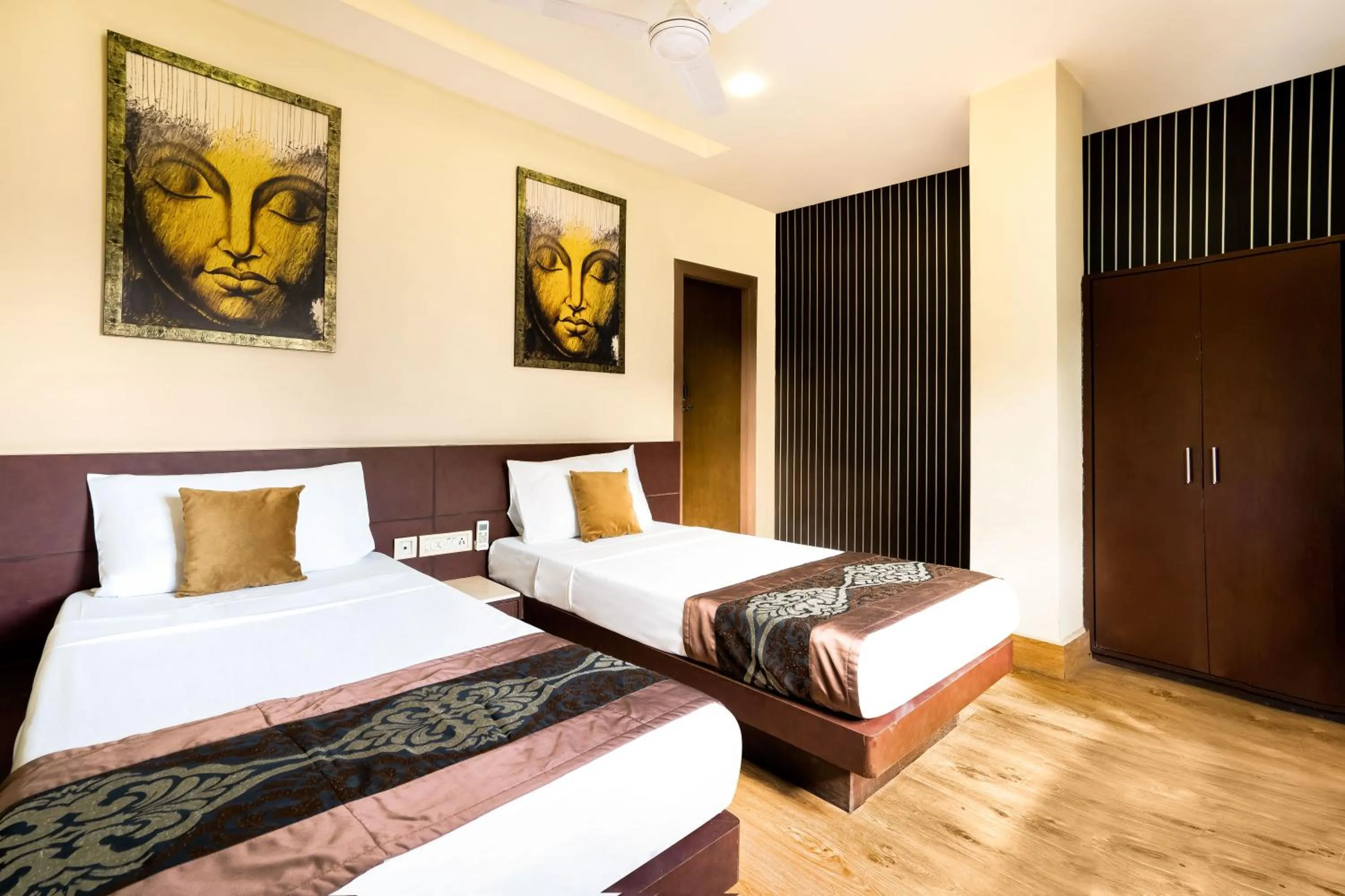 Bed in Mount Embassy