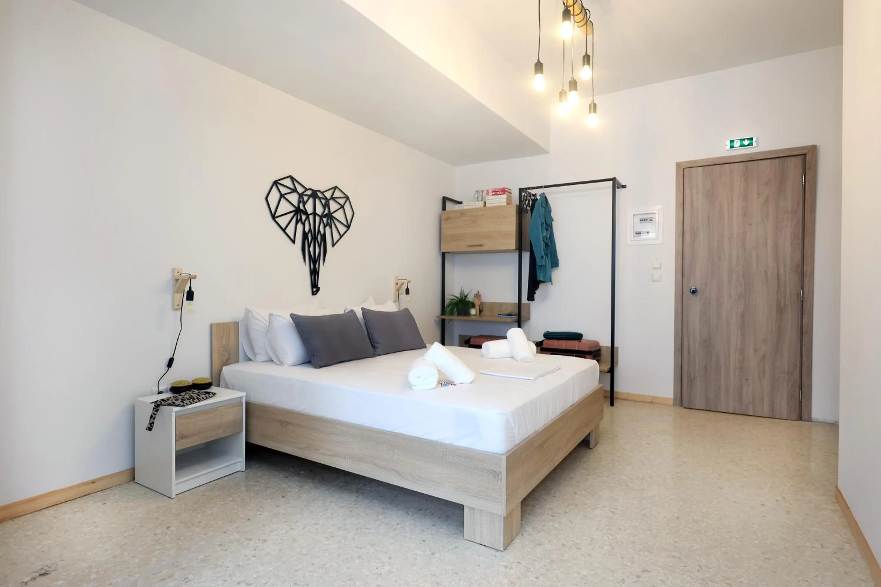 Bed in Old Town Hall Suites and Apartments