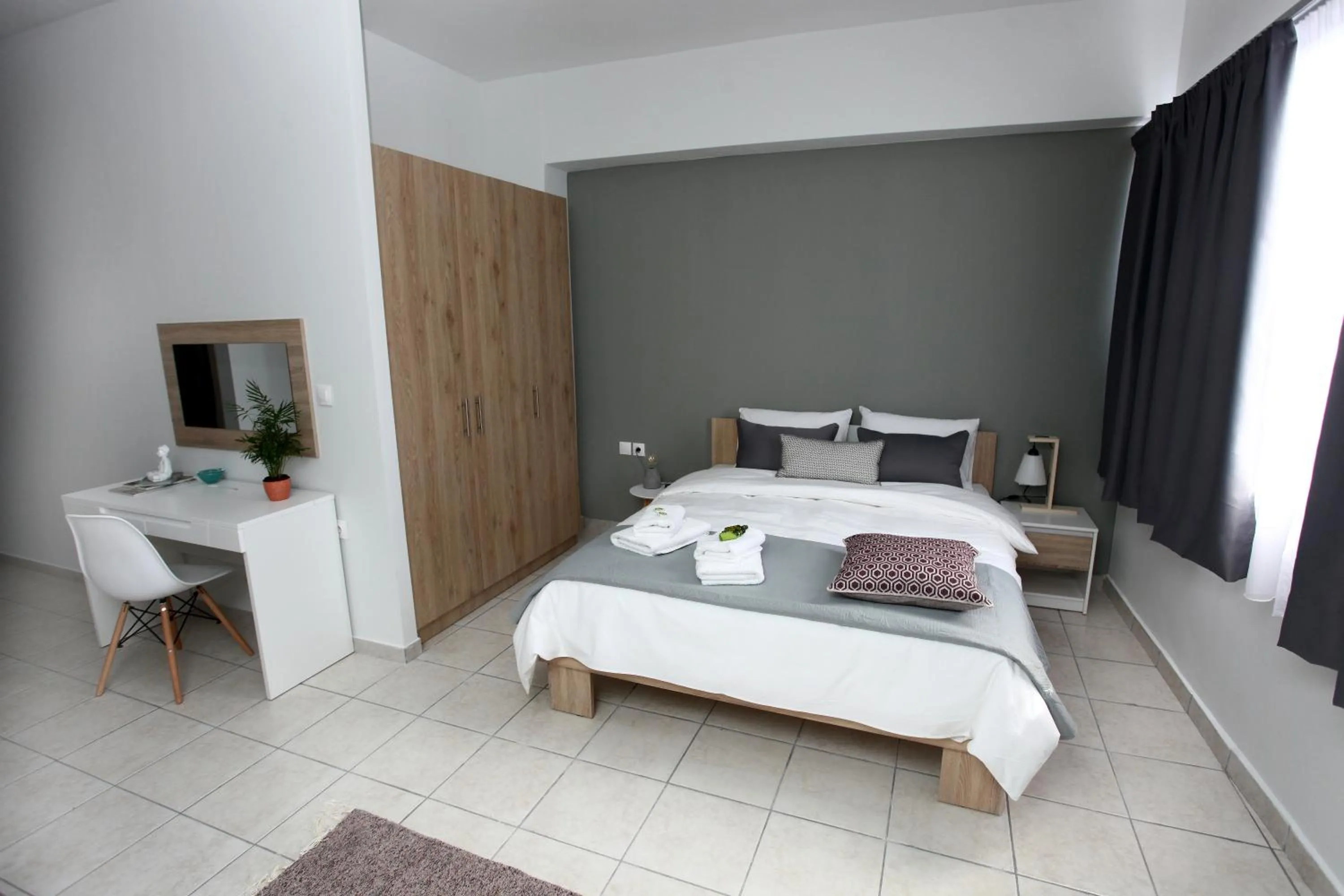 Photo of the whole room, Bed in Old Town Hall Suites and Apartments