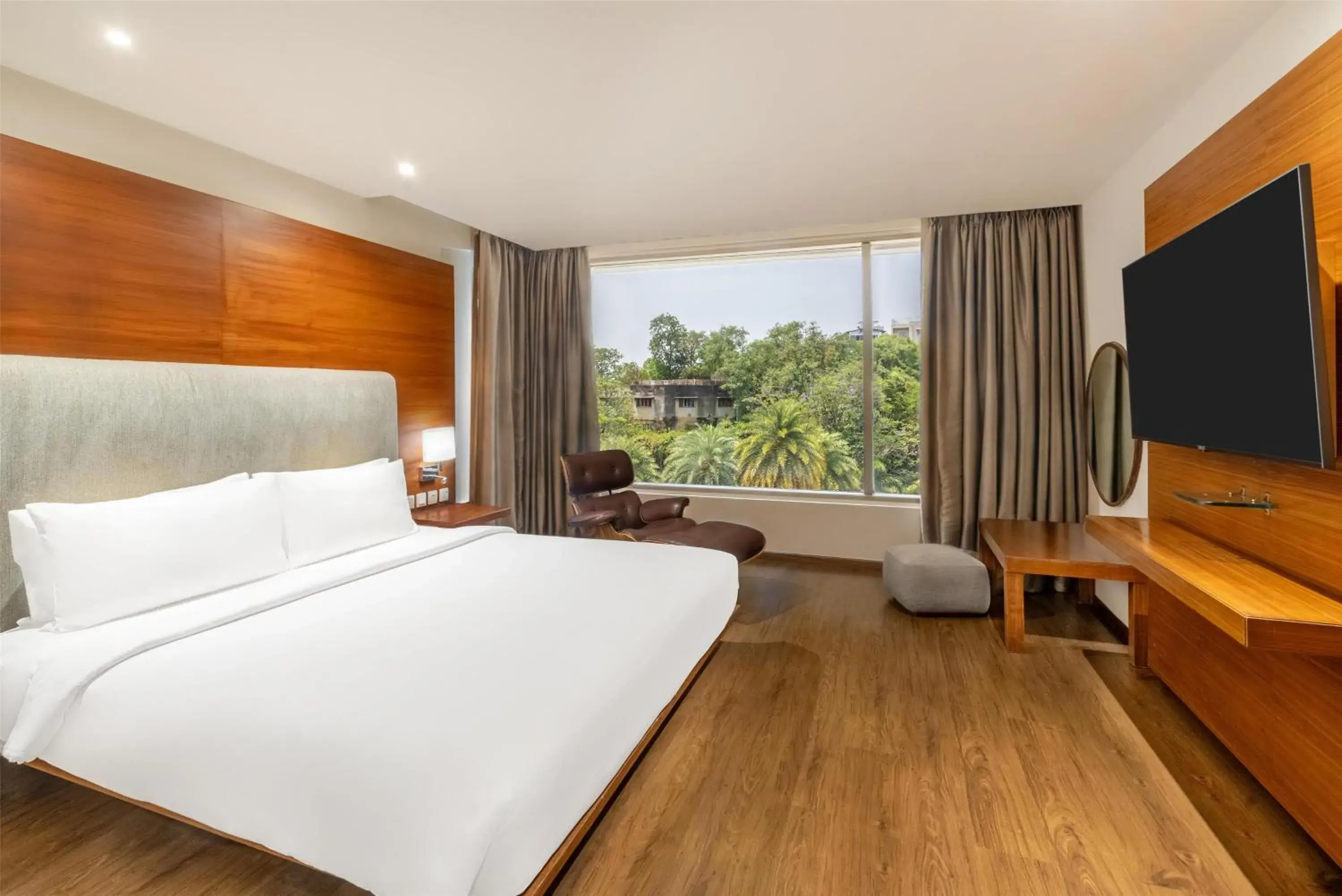 Suite with 15% Discount on Food and Soft Beverages in Radisson Blu Plaza Hotel Hyderabad Banjara Hills Suite with 15% Discount on Food and Soft Beverages in Radisson Blu Plaza Hotel Hyderabad Banjara Hills