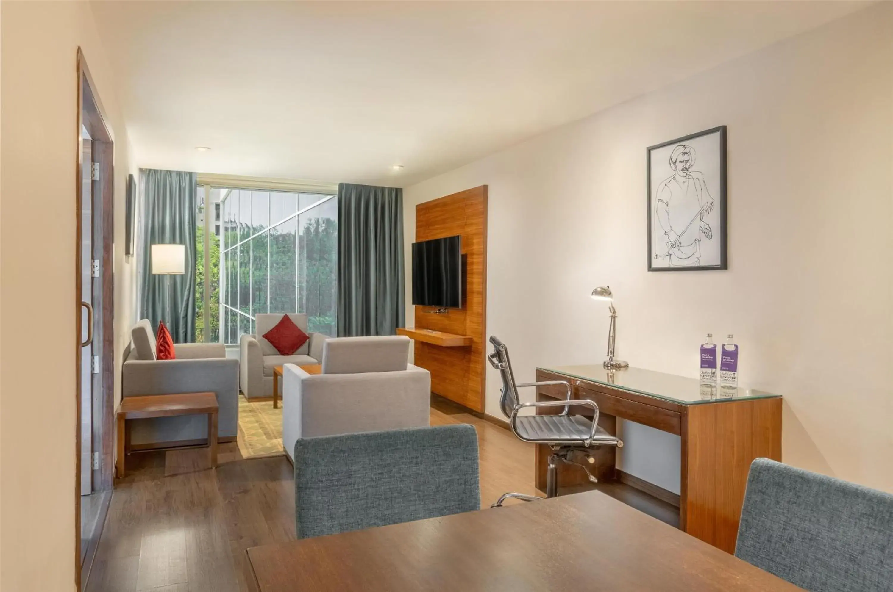 One-Bedroom Suite with 15% Discount on Food and Soft Beverages in Radisson Blu Plaza Hotel Hyderabad Banjara Hills One-Bedroom Suite with 15% Discount on Food and Soft Beverages in Radisson Blu Plaza Hotel Hyderabad Banjara Hills