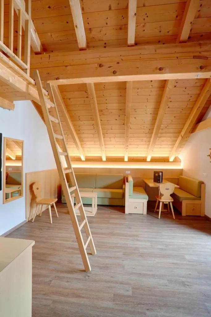 Mountain Living Apartments