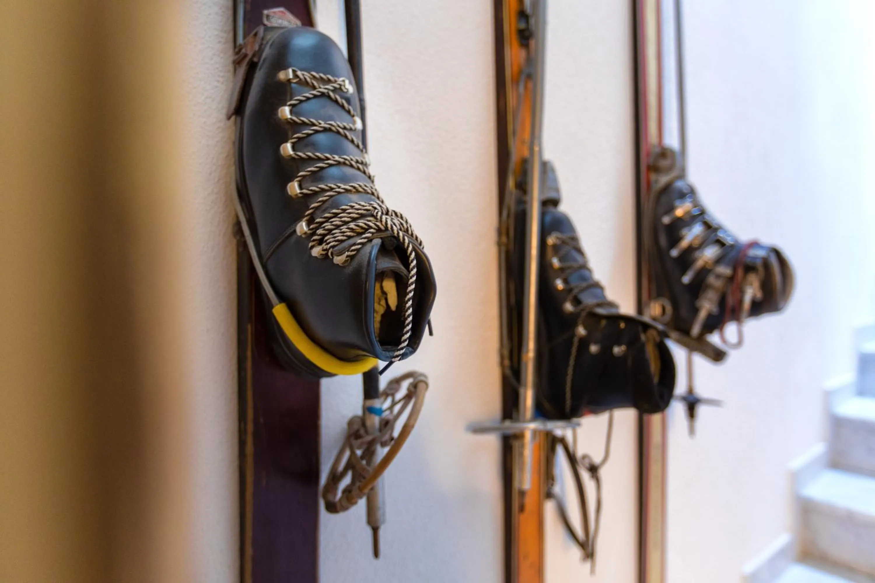 Decorative detail in Mountain Living Apartments