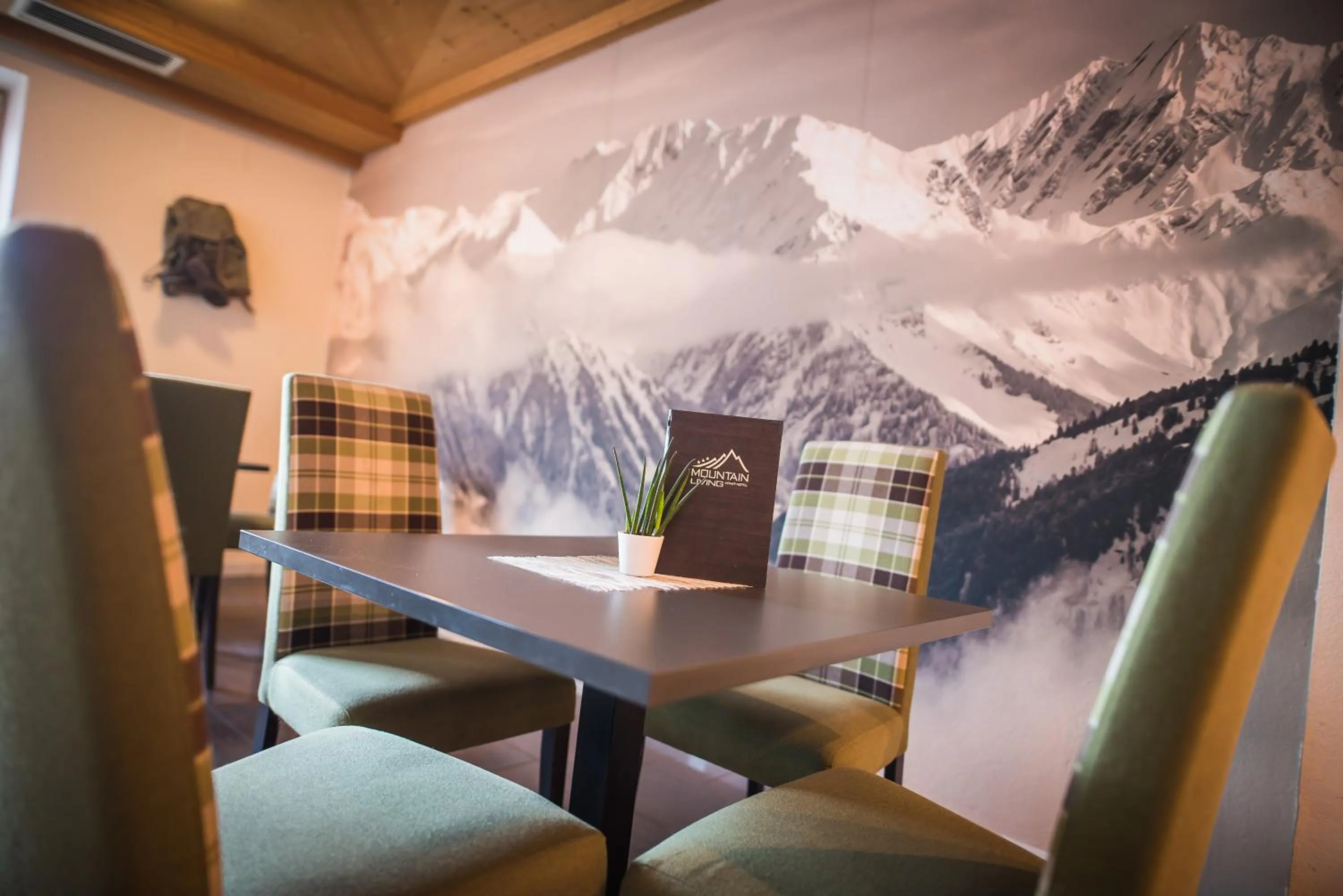 Lobby or reception in Mountain Living Apartments