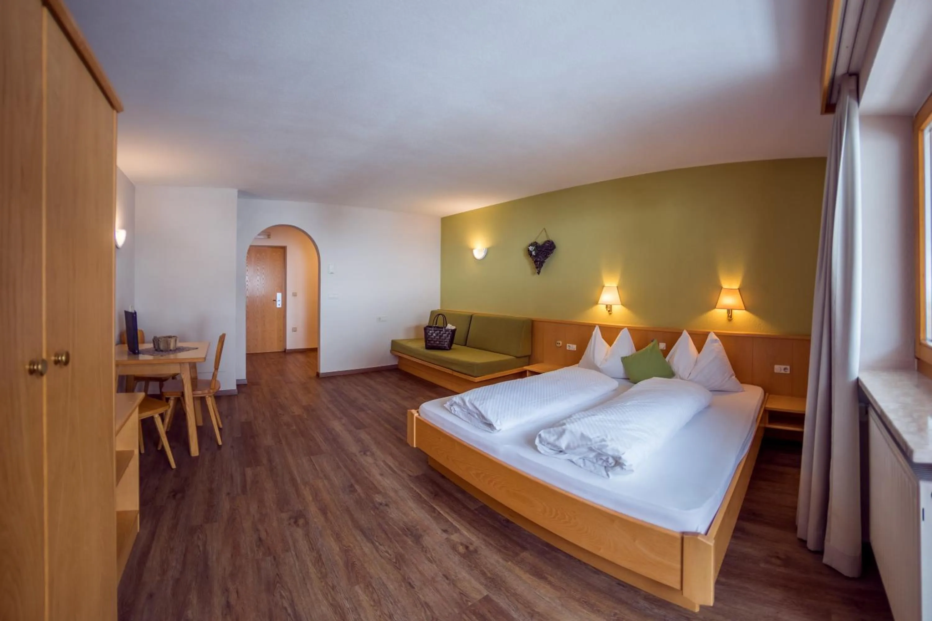 Bedroom, Bed in Mountain Living Apartments