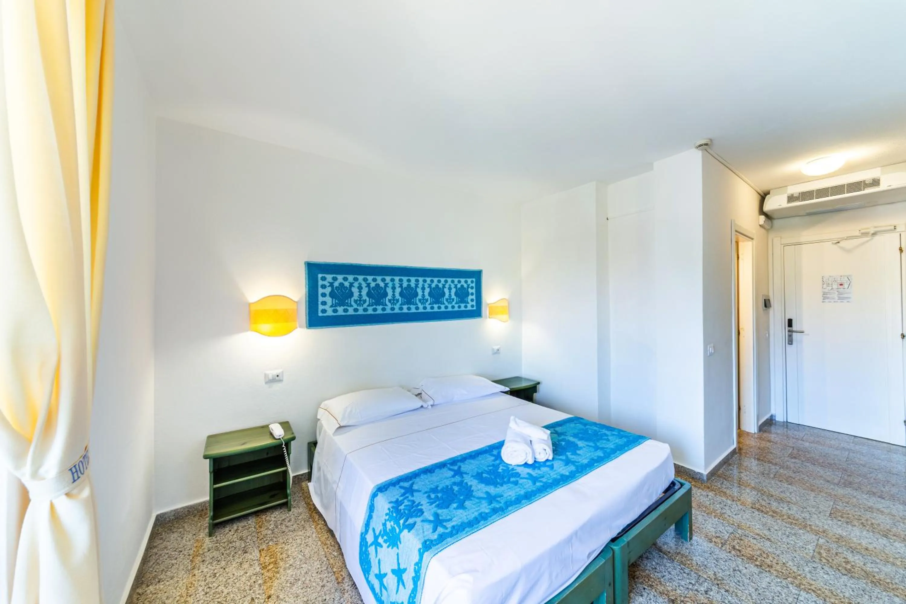 Photo of the whole room, Bed in Hotel Castello