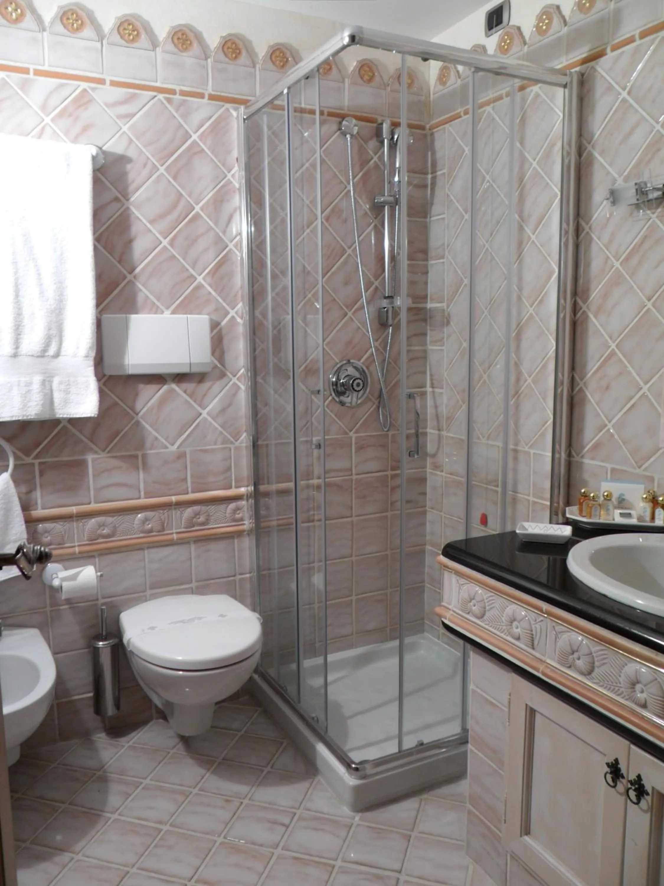 Bathroom in Petra Bianca