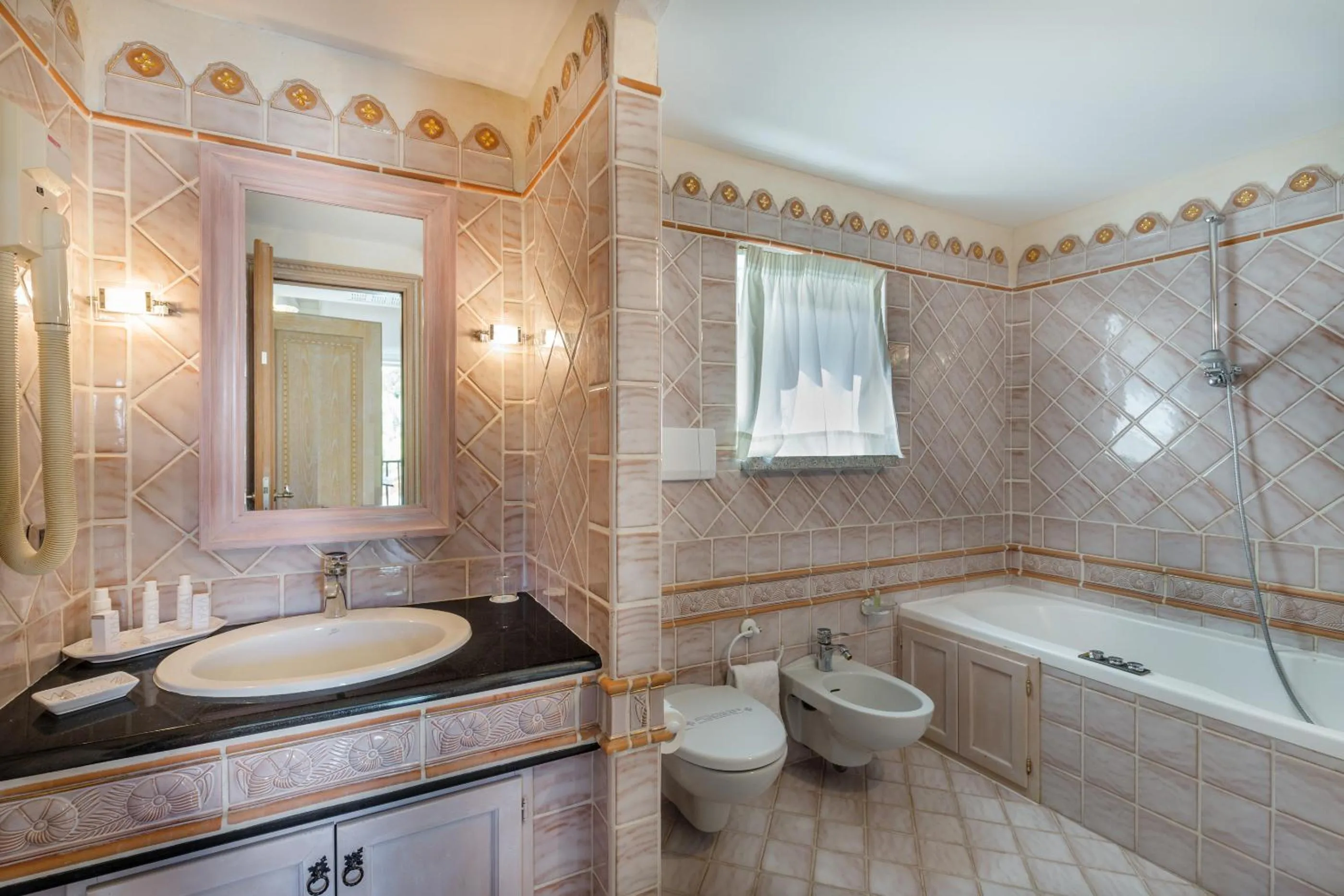 Bathroom in Petra Bianca