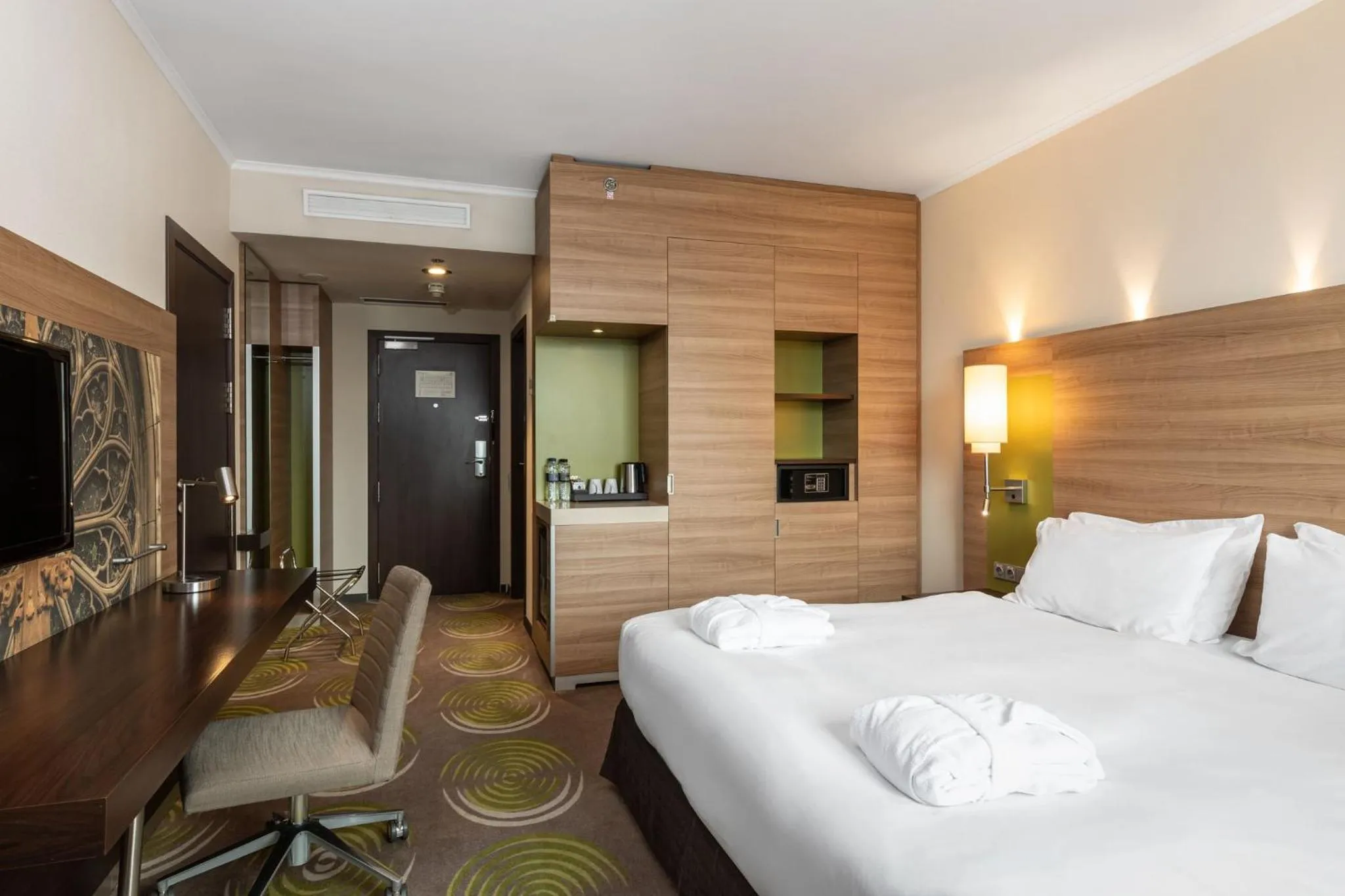 Photo of the whole room in Holiday Inn - Kyiv by IHG