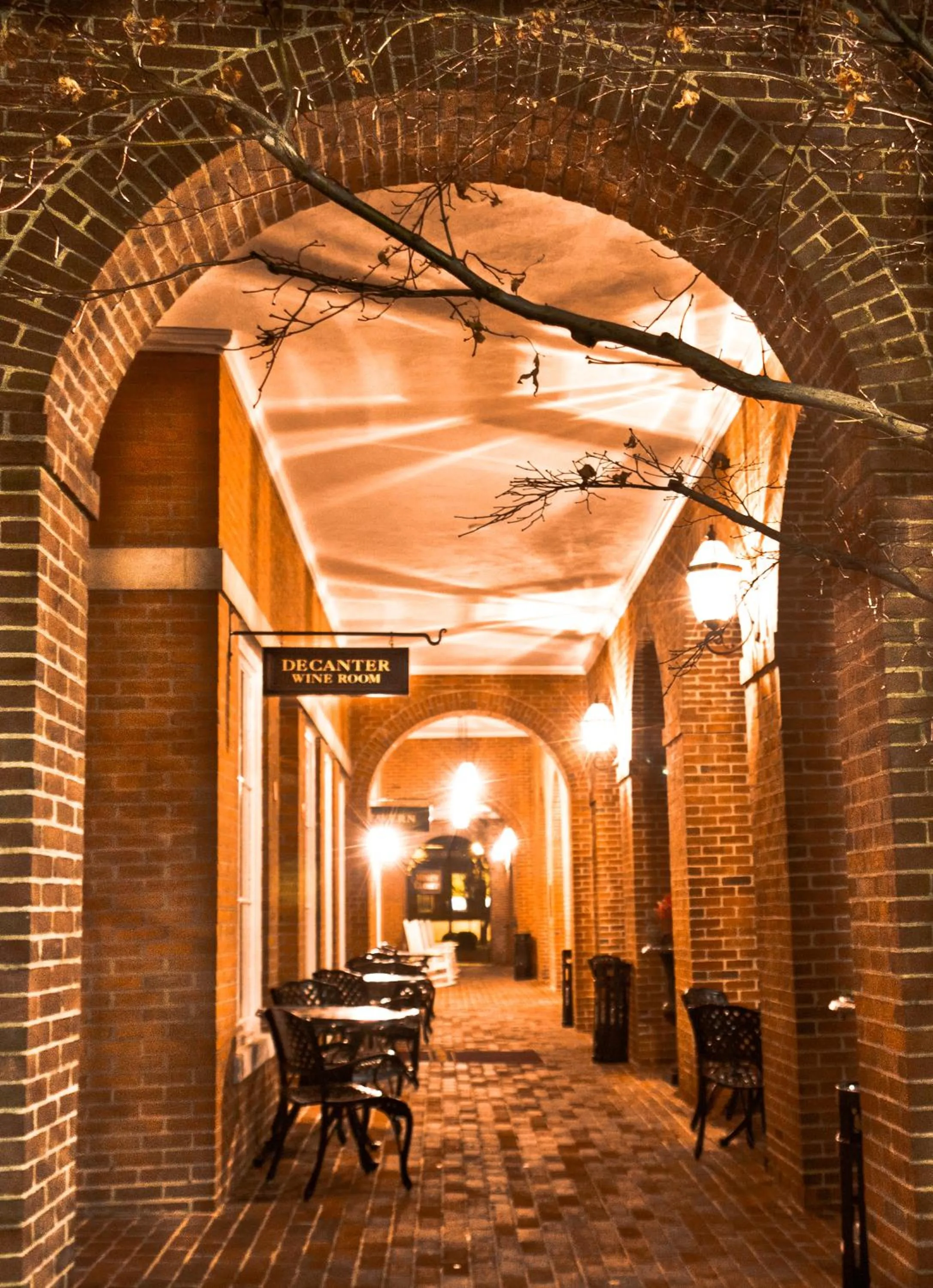 Lounge or bar in The Tidewater Inn