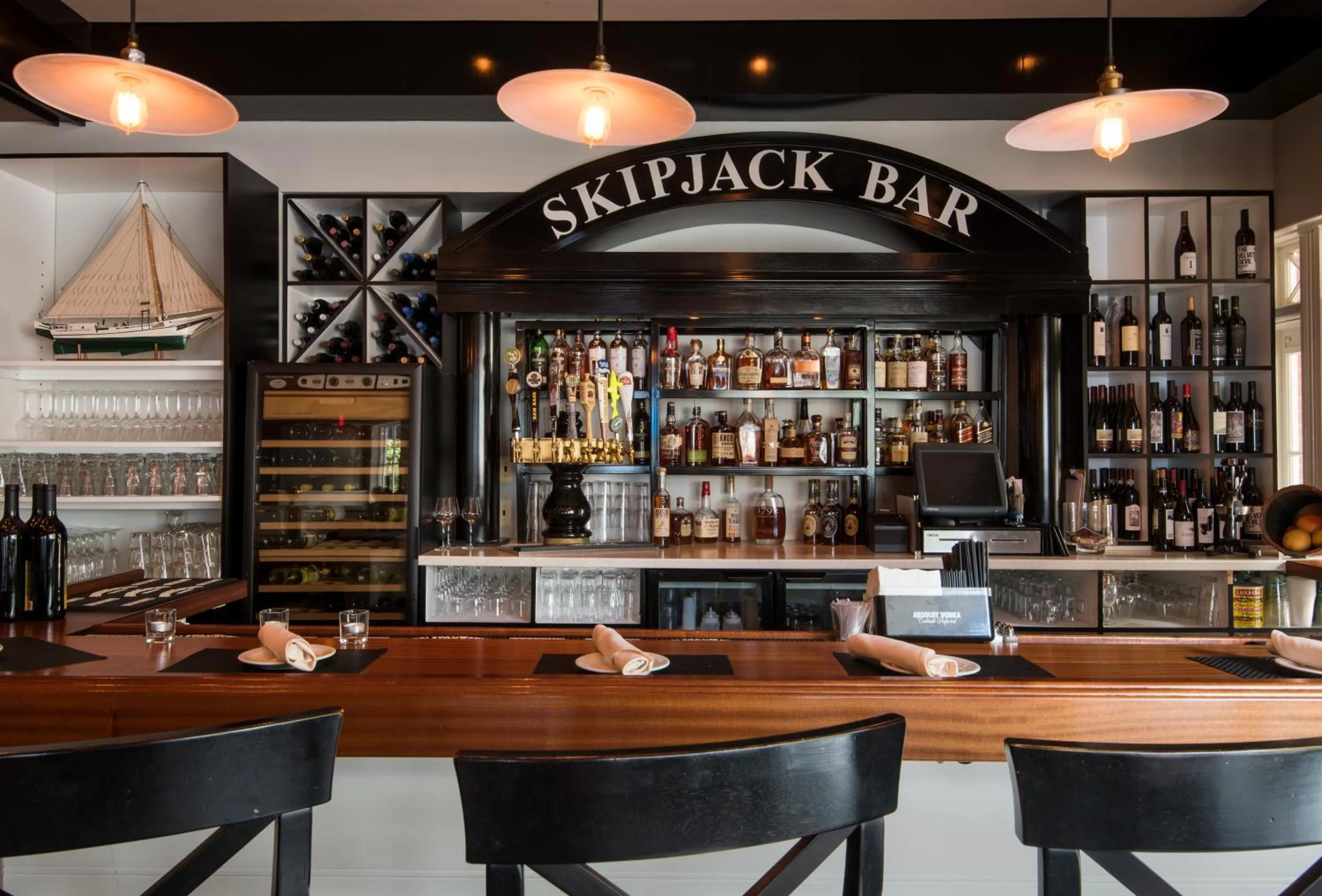 Restaurant/places to eat in The Tidewater Inn