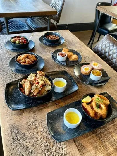 Food and drinks in Woodcote Hotel