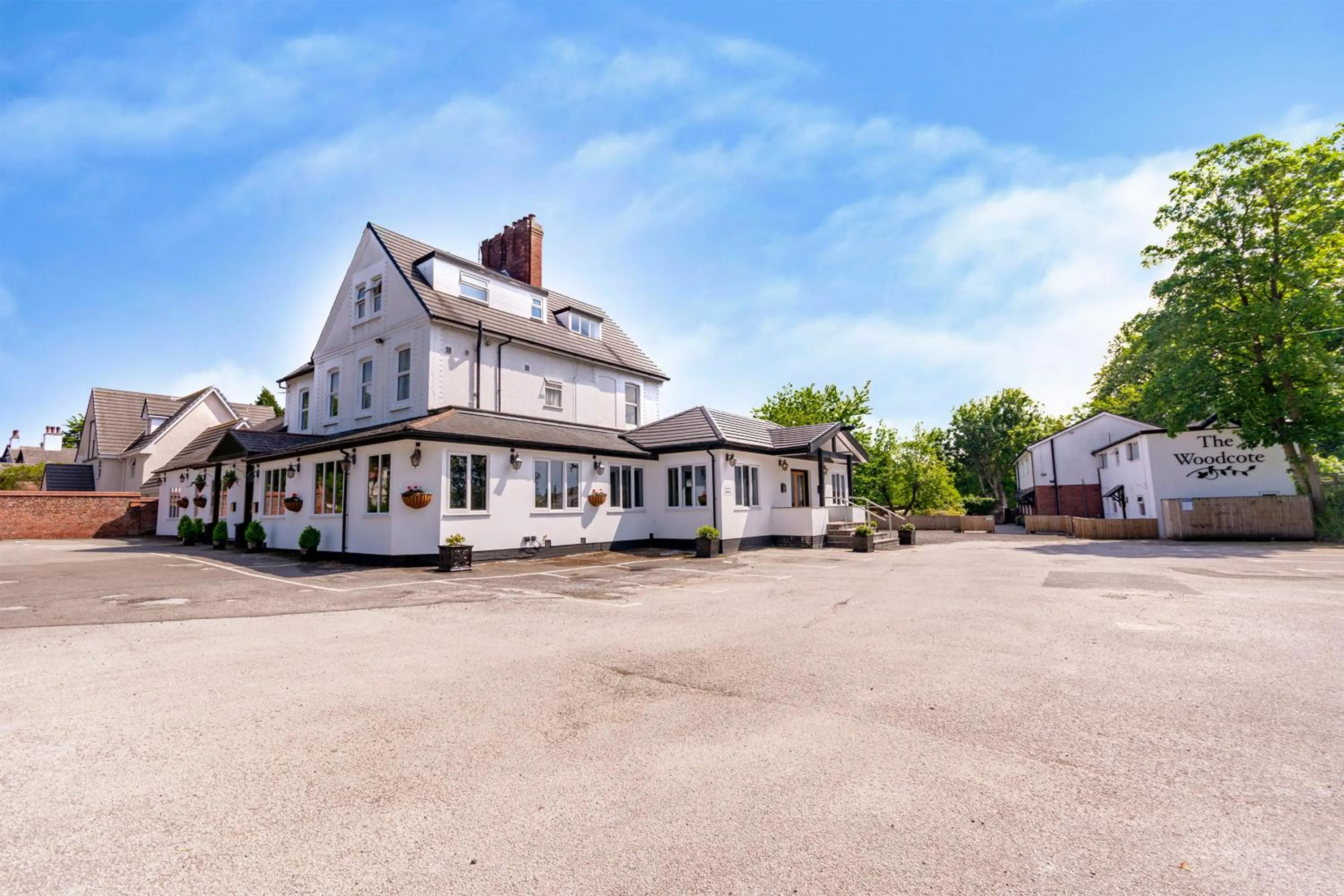 Property building in Woodcote Hotel