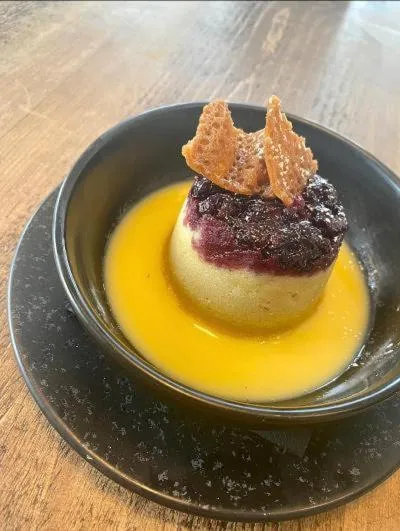 Food and drinks in Woodcote Hotel