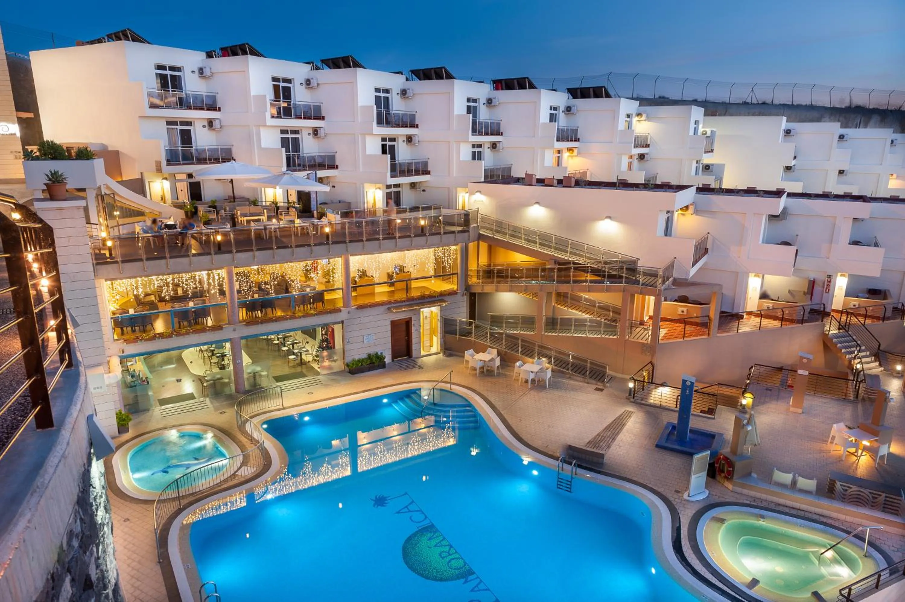 Swimming pool in Kn Aparthotel Panorámica