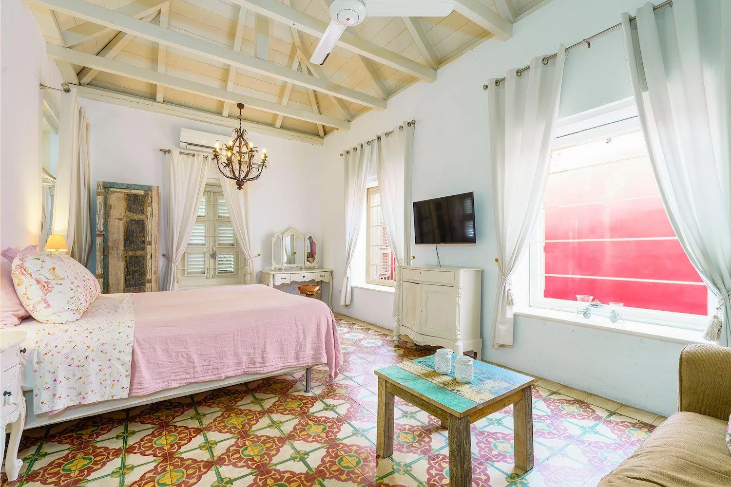 Bed in Villa Tokara