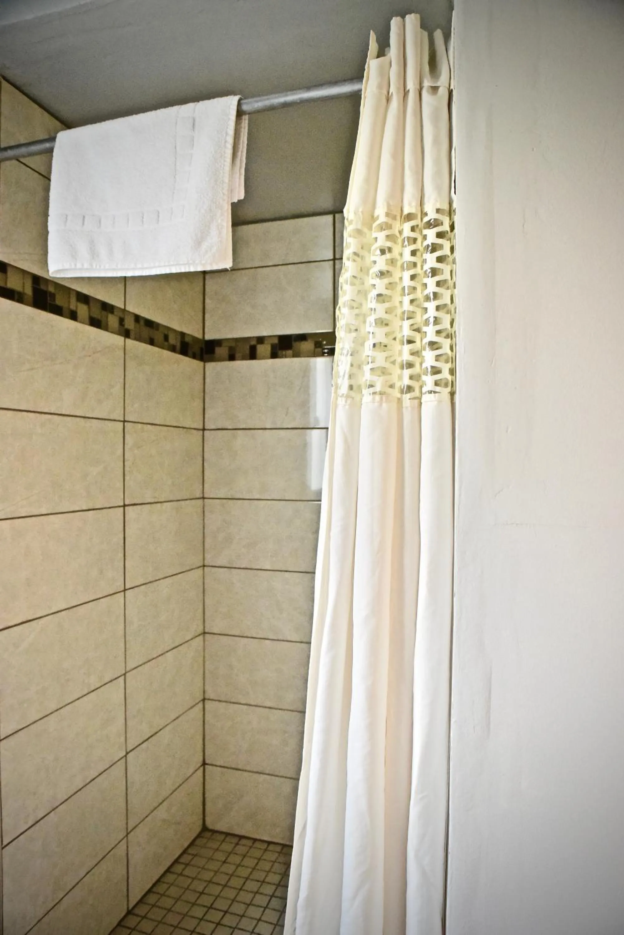 Bathroom in Travel Inn Redding