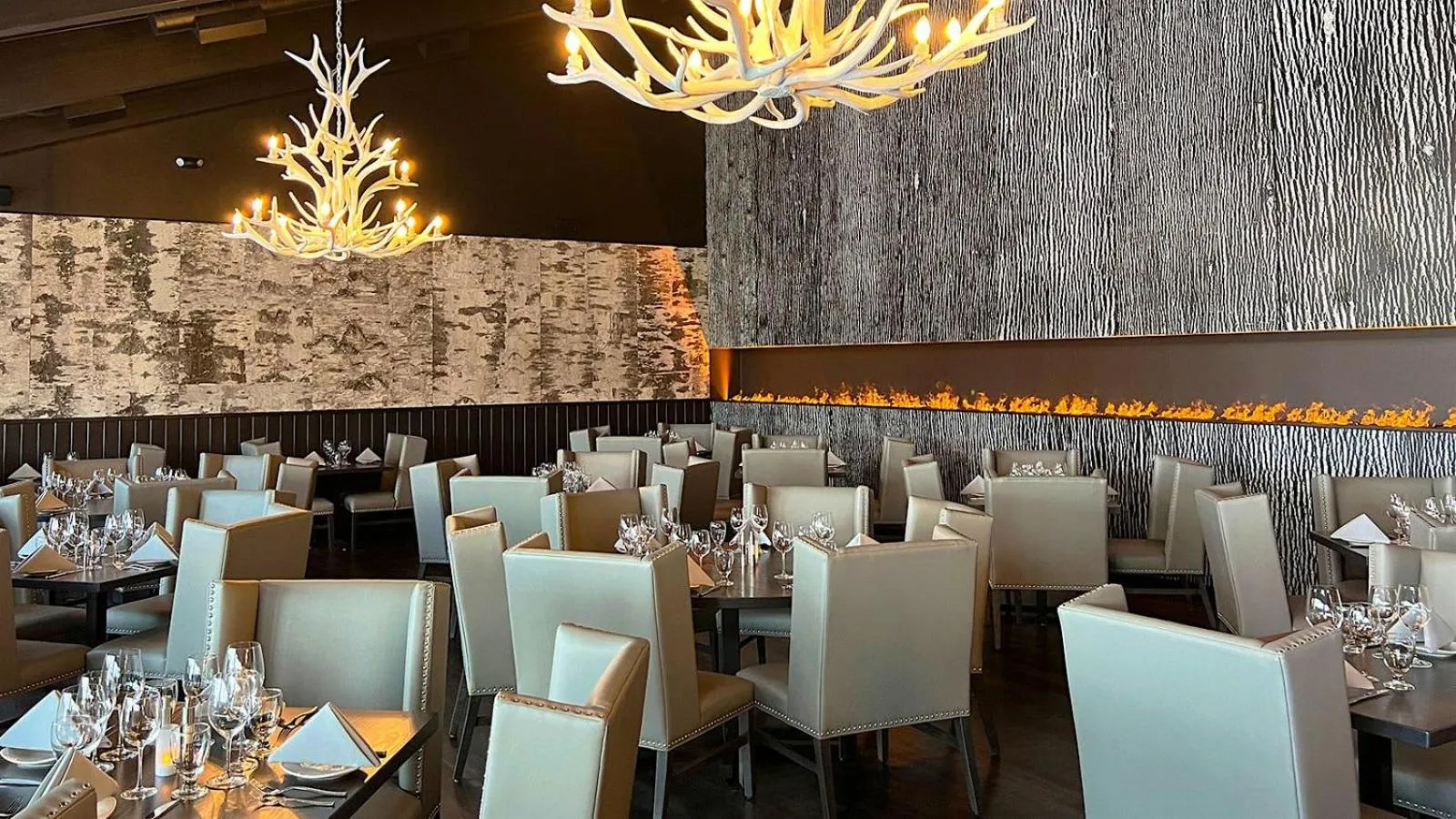 Restaurant/places to eat in Superior Shores Resort