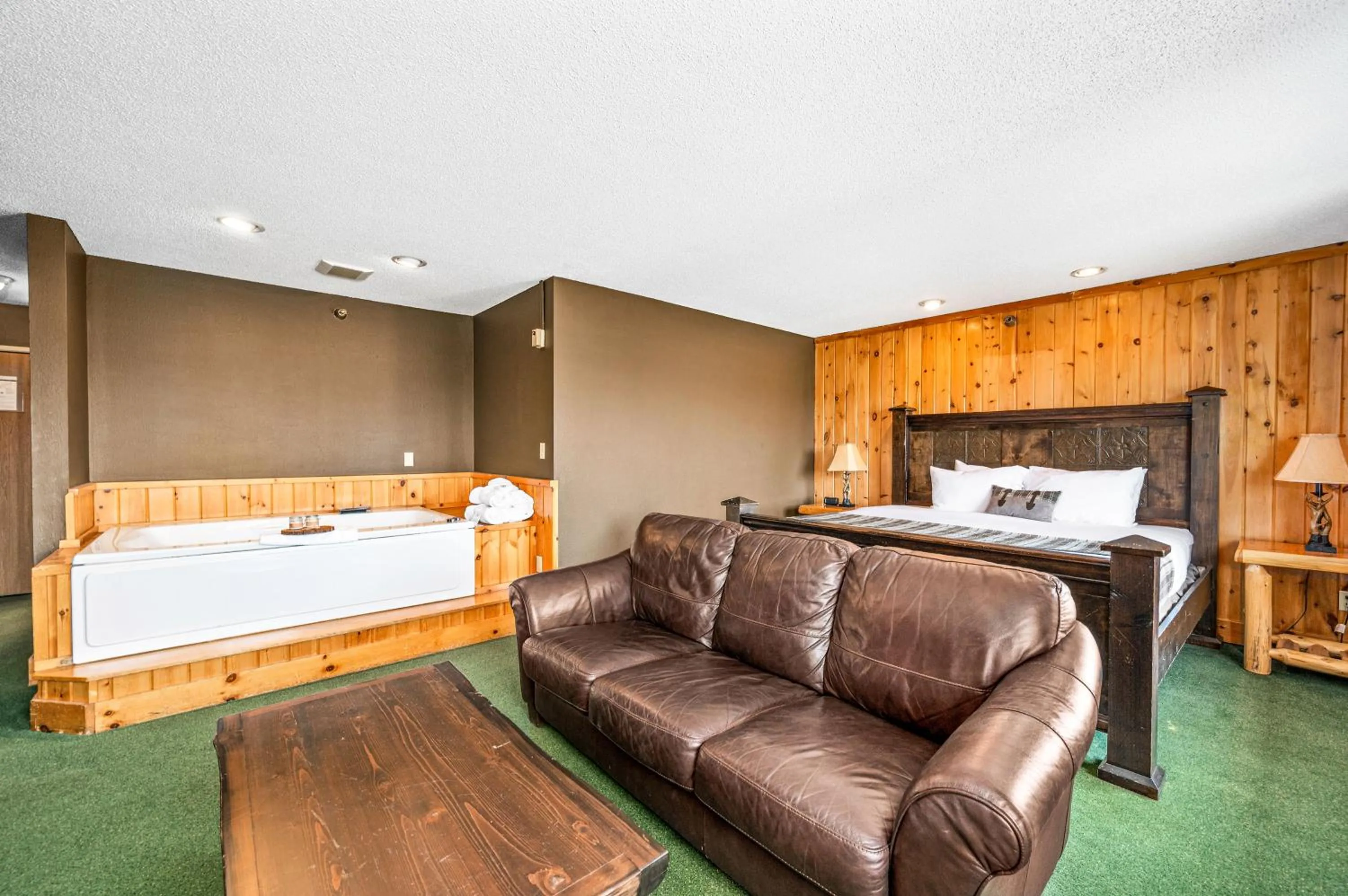 Bed in Superior Shores Resort