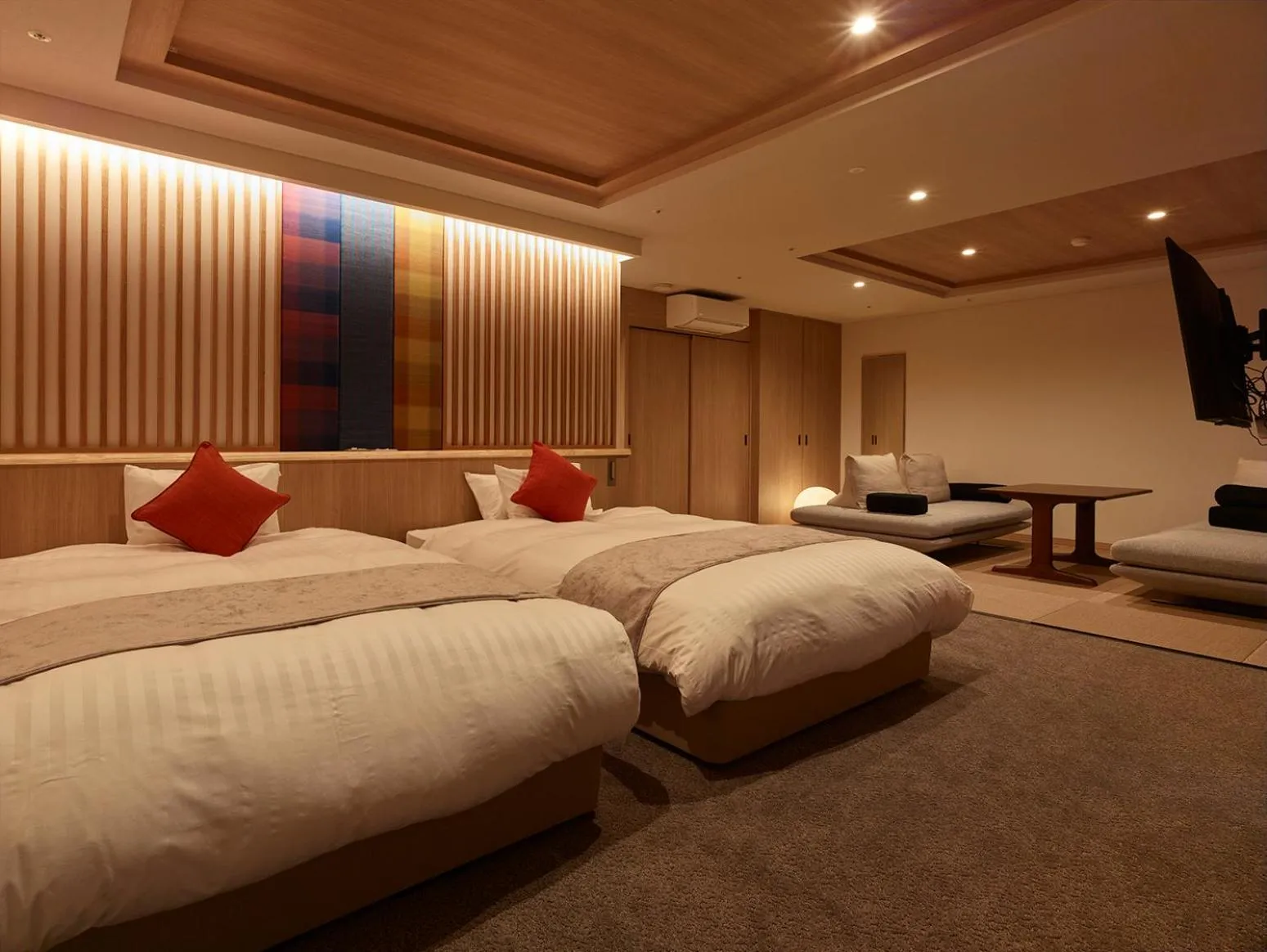 Bed in Saito Hotel