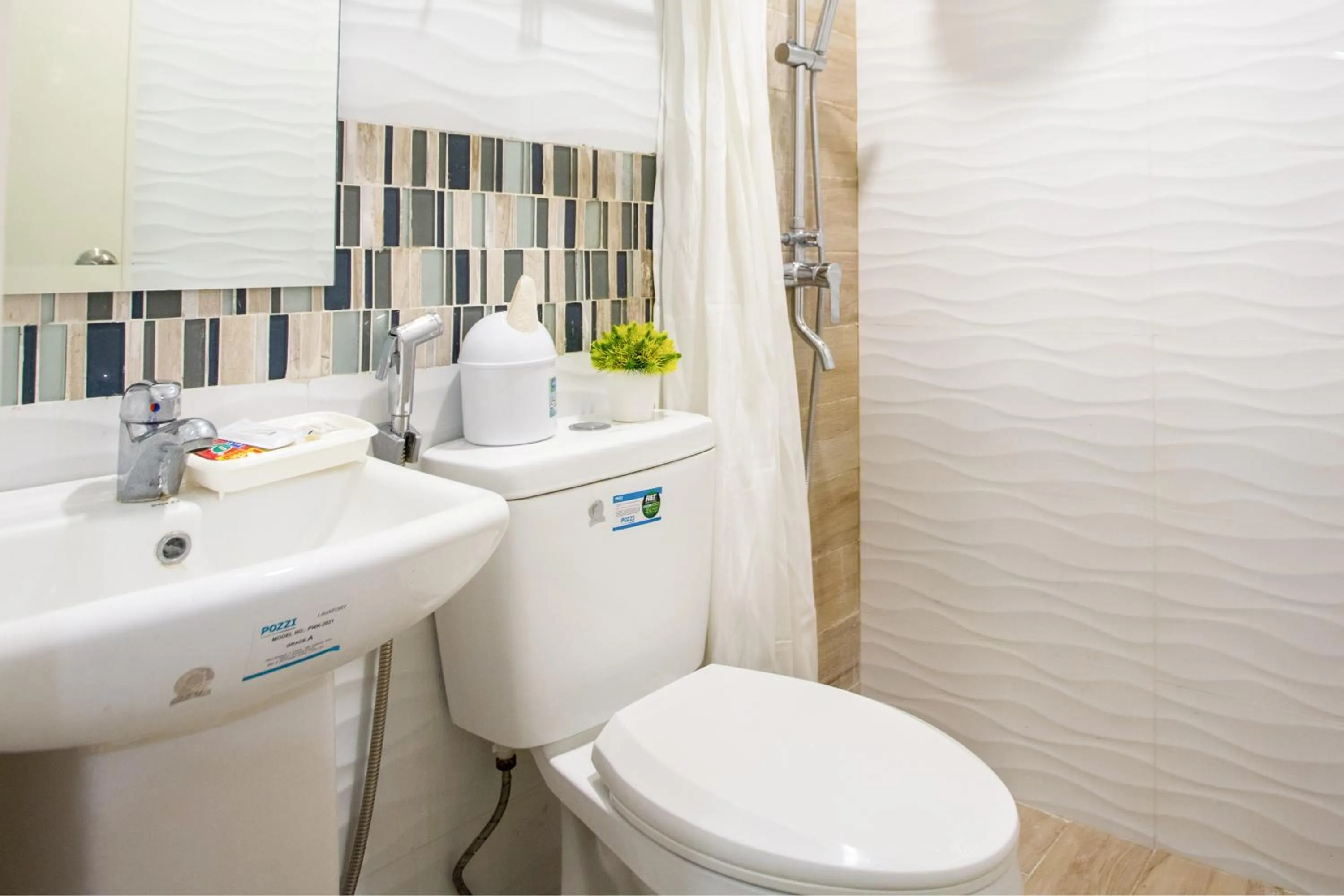 Shower in The Rooms by Alinace at Mango Hotel