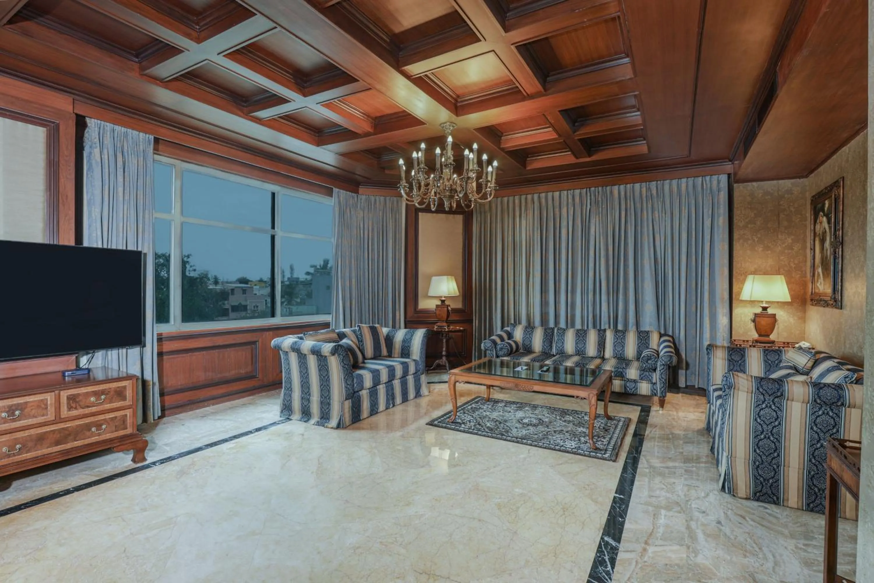 Living room in Le Royal Meridien Chennai
