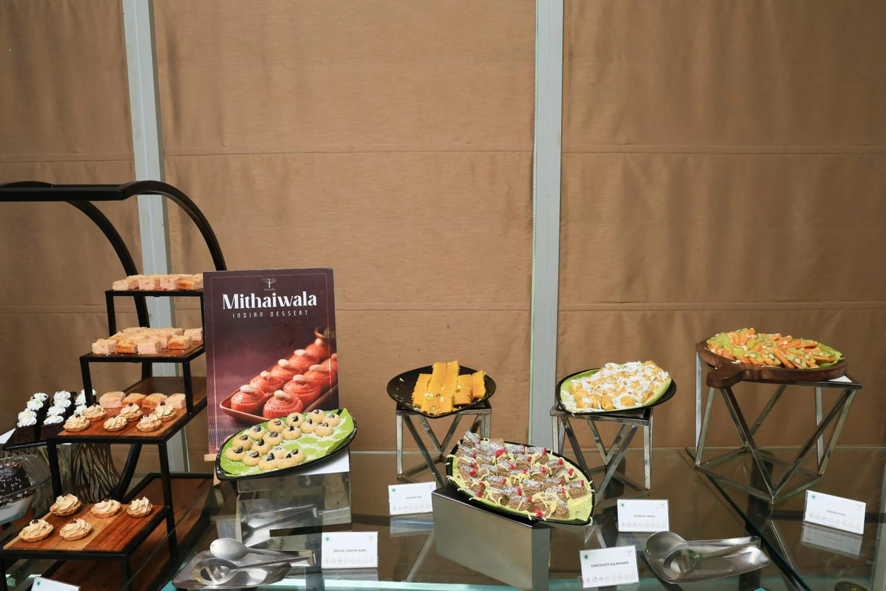 Food and drinks in Le Royal Meridien Chennai