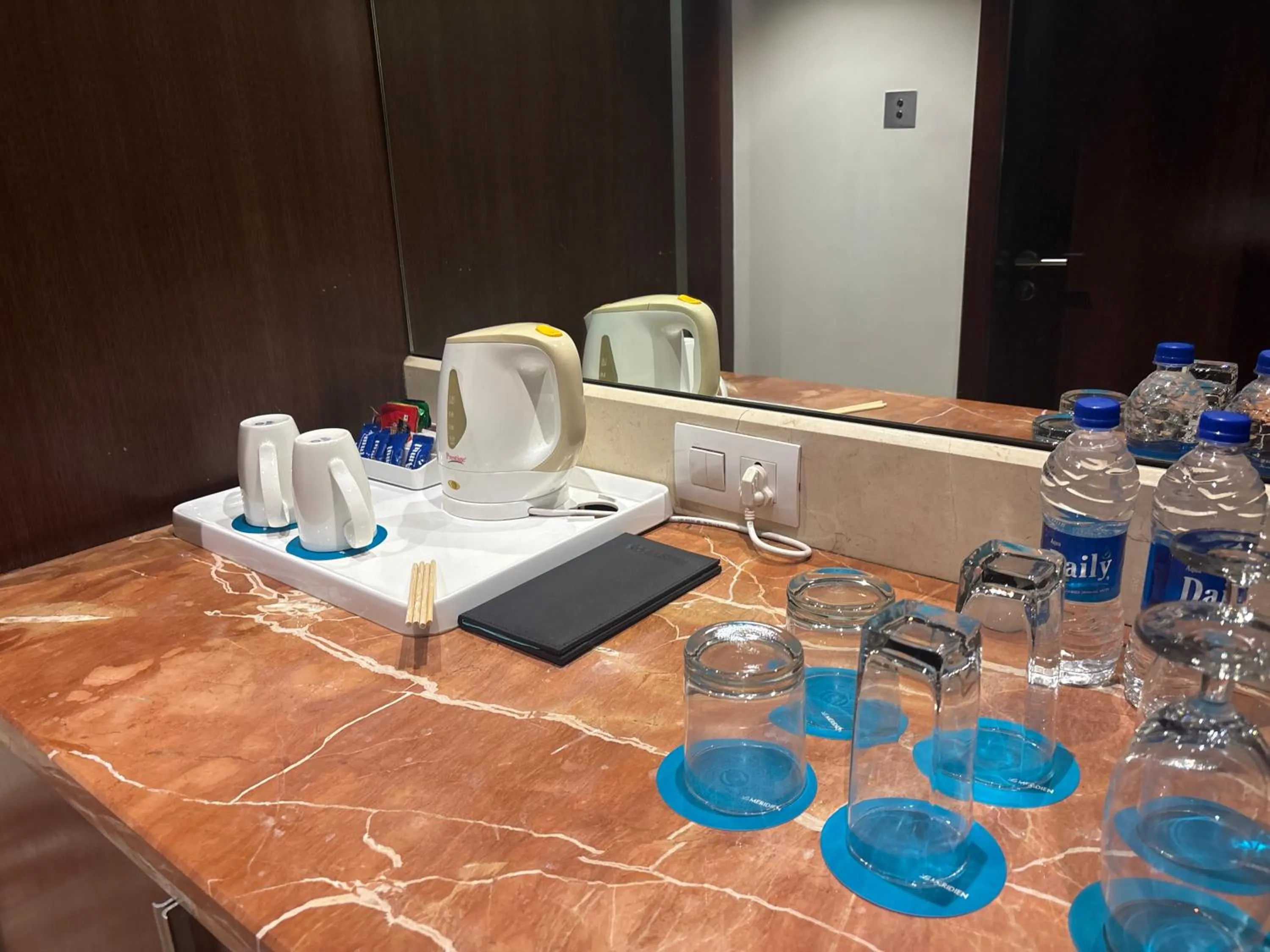 Food and drinks in Le Royal Meridien Chennai