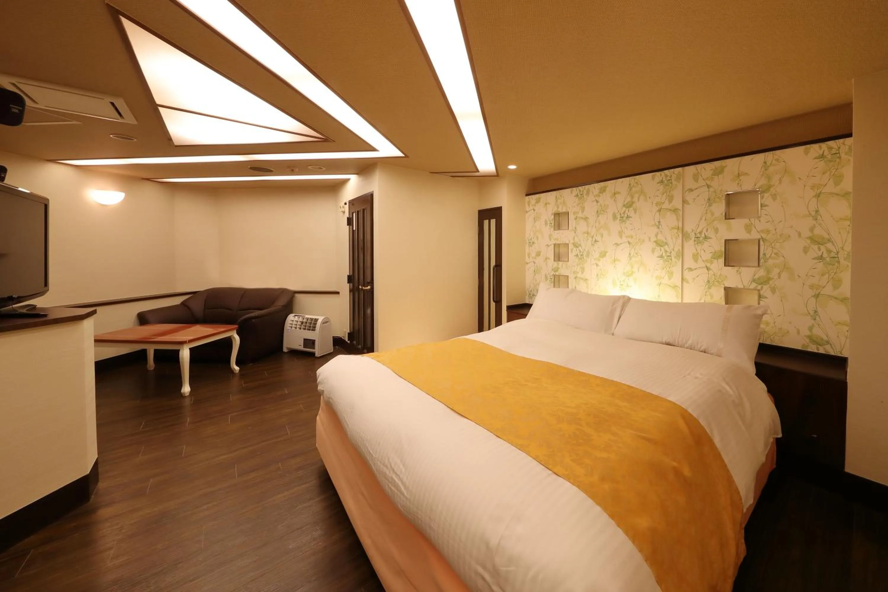 Photo of the whole room, Bed in Hotel Fine Garden Okayama I