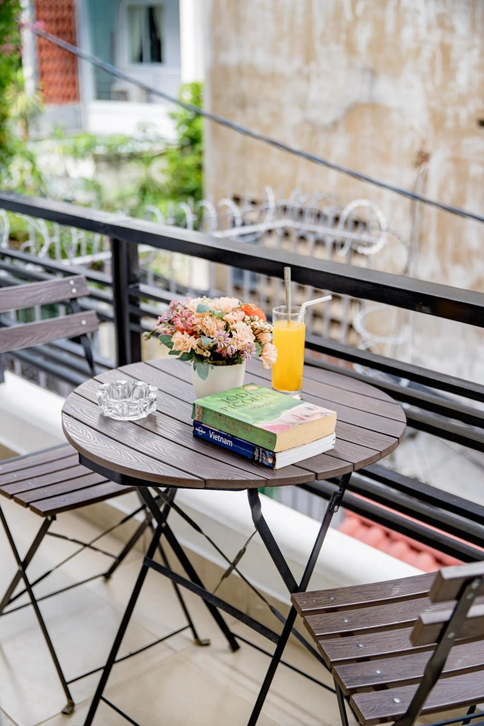 Property building in Ben Thanh Retreats Hotel