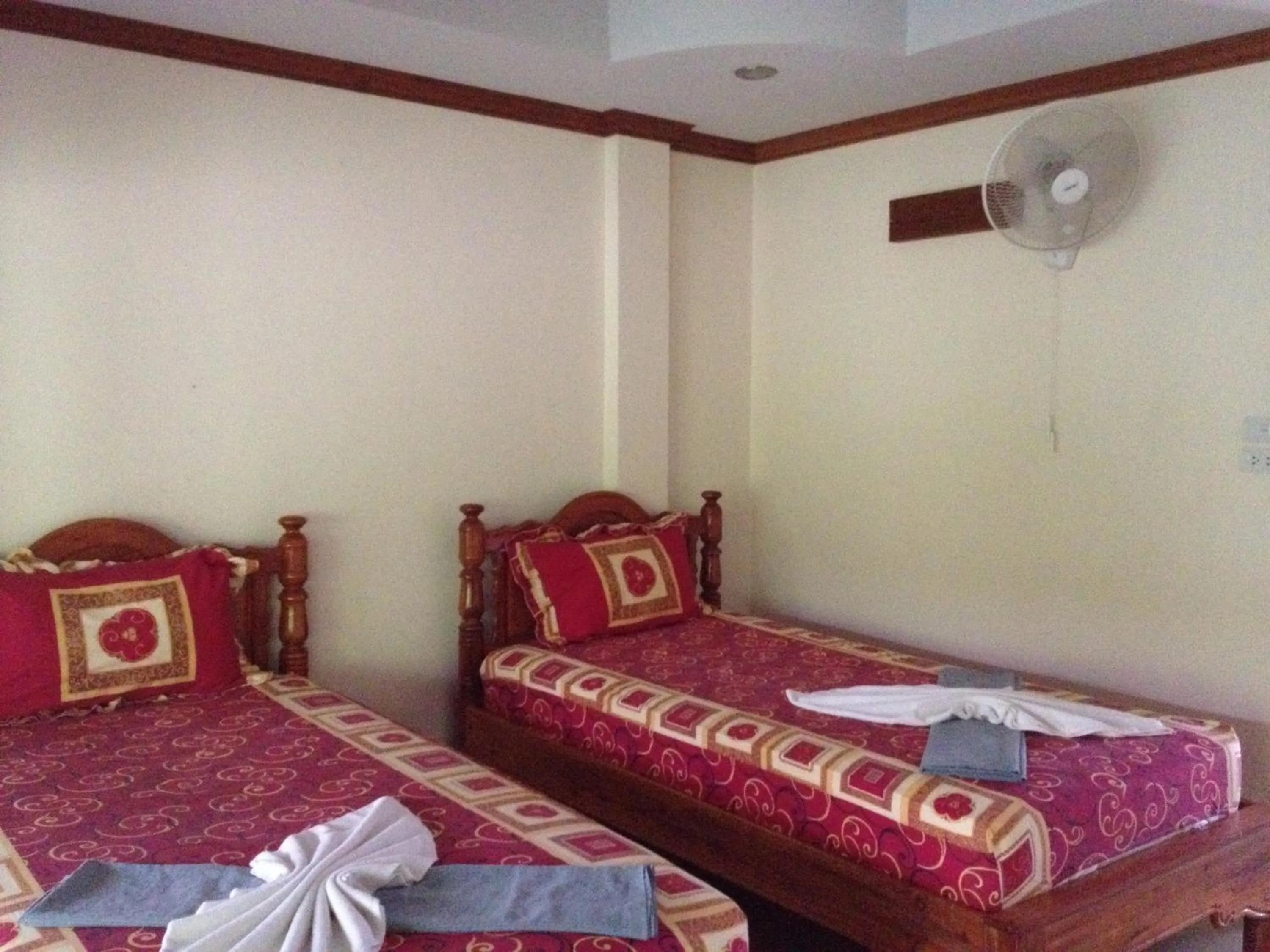 Photo of the whole room, Bed in Starlight Resort Koh Phangan