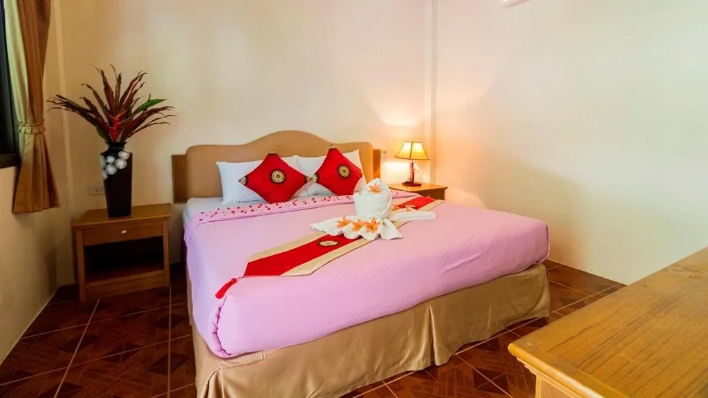 Photo of the whole room, Bed in Starlight Resort Koh Phangan