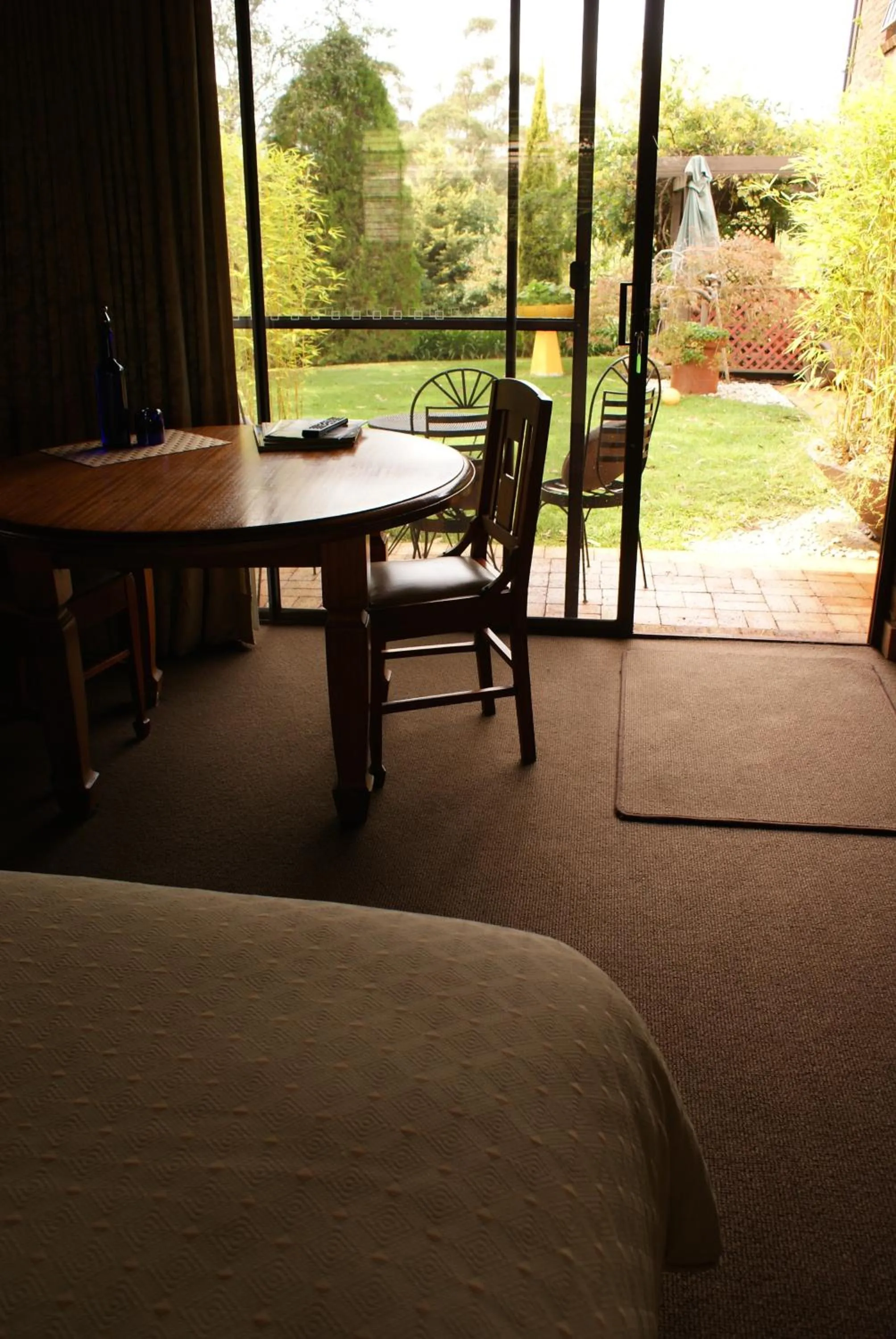 Seating area in Yallambee B&B