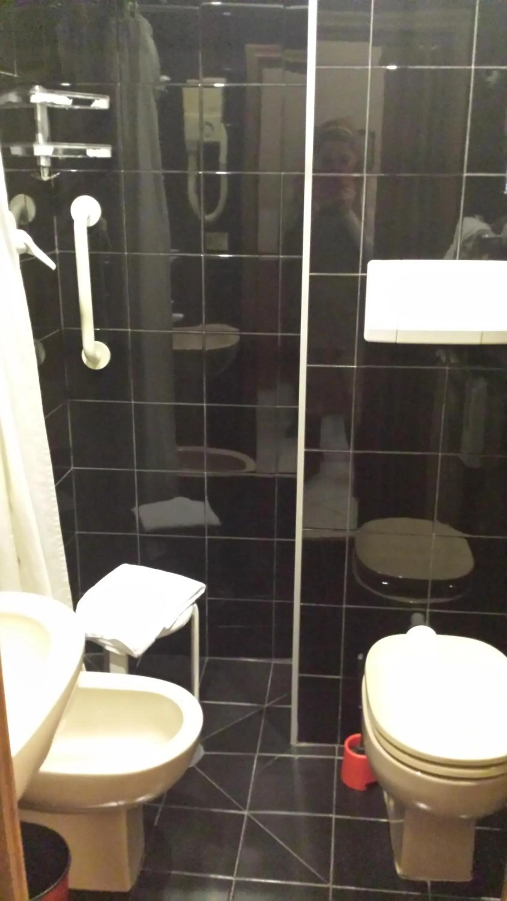 Bathroom in Hotel Lorena