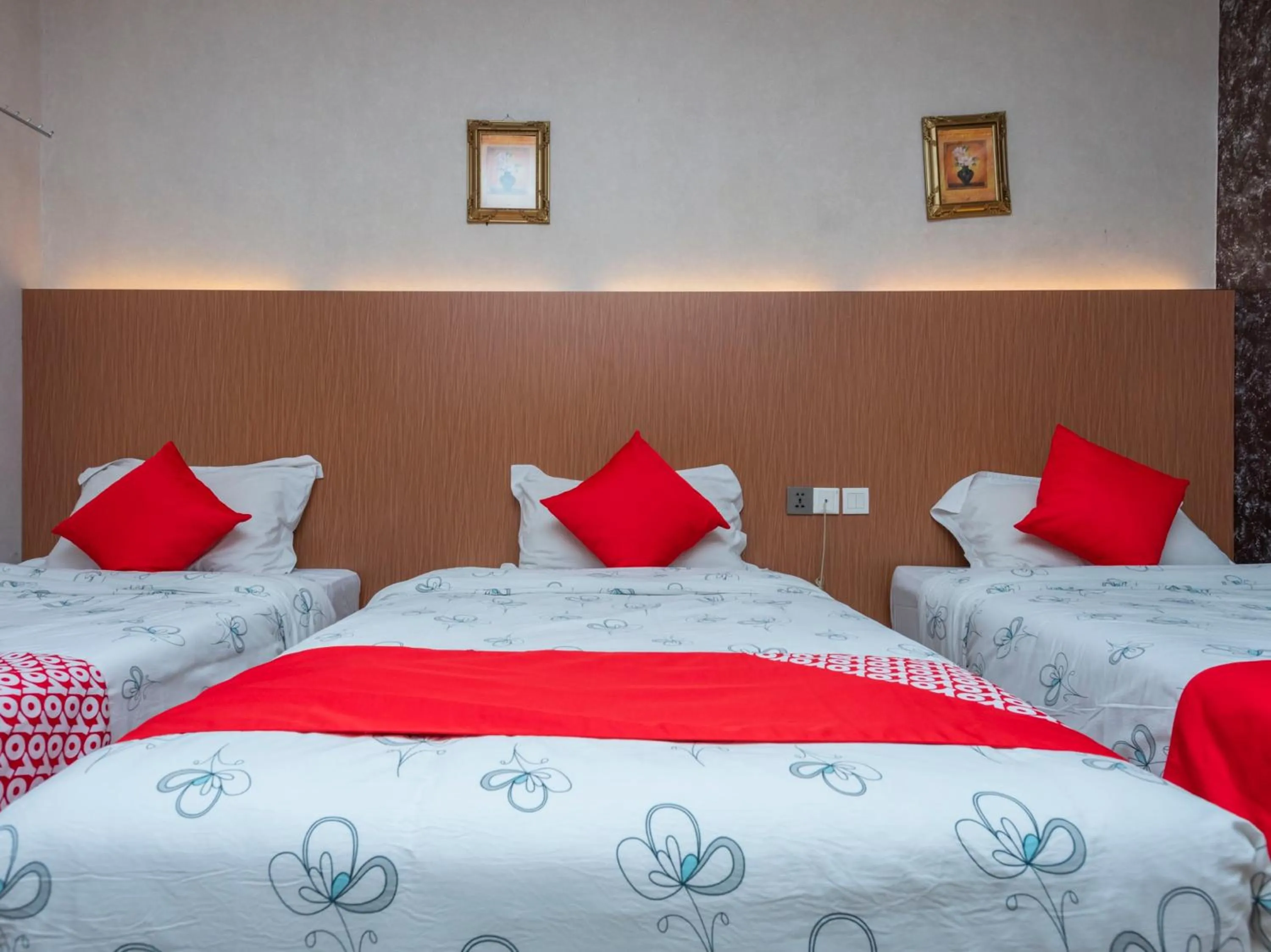 Bedroom in Hotel Suan Bee Sutera