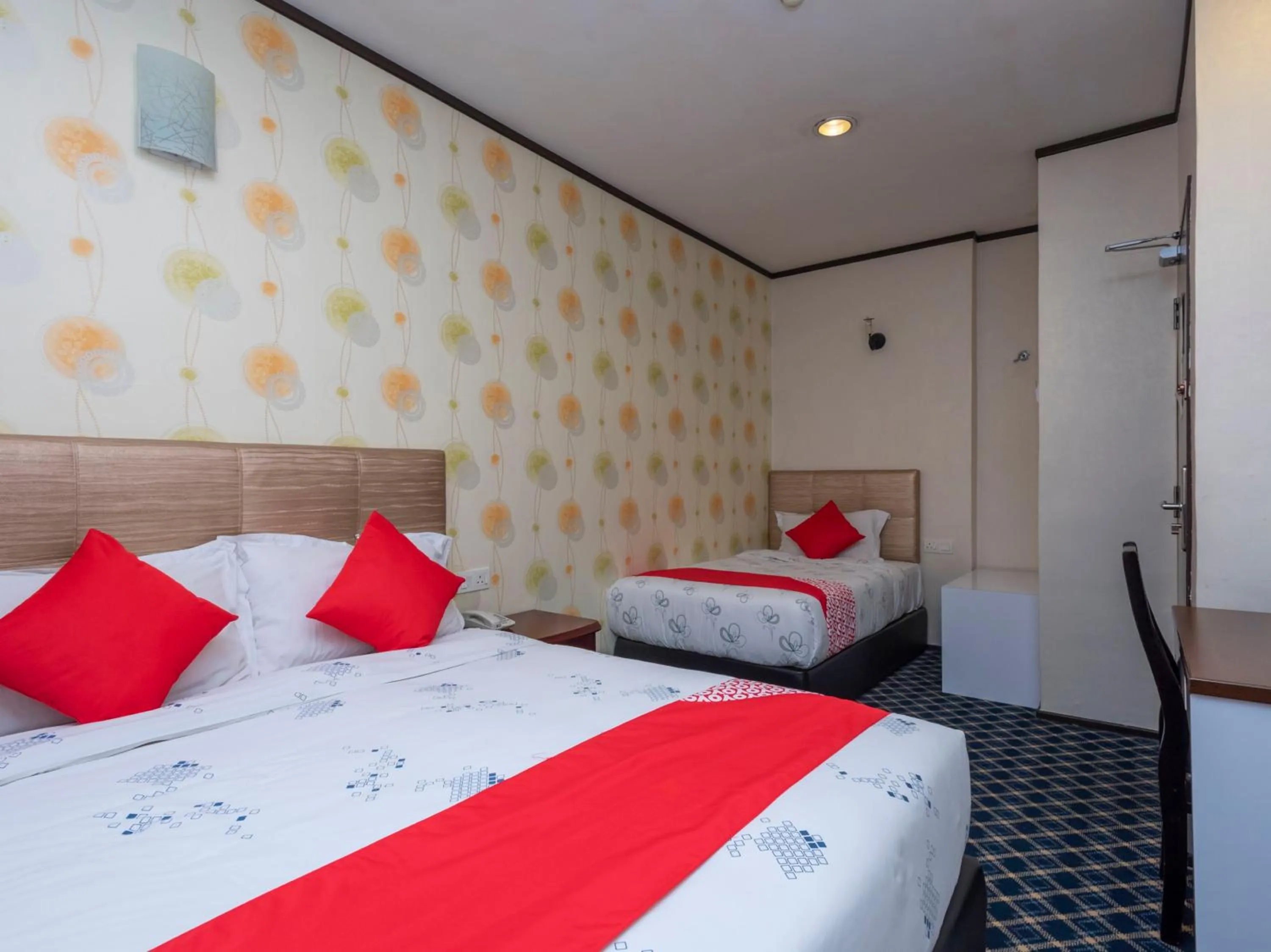 Bedroom in Hotel Suan Bee Sutera