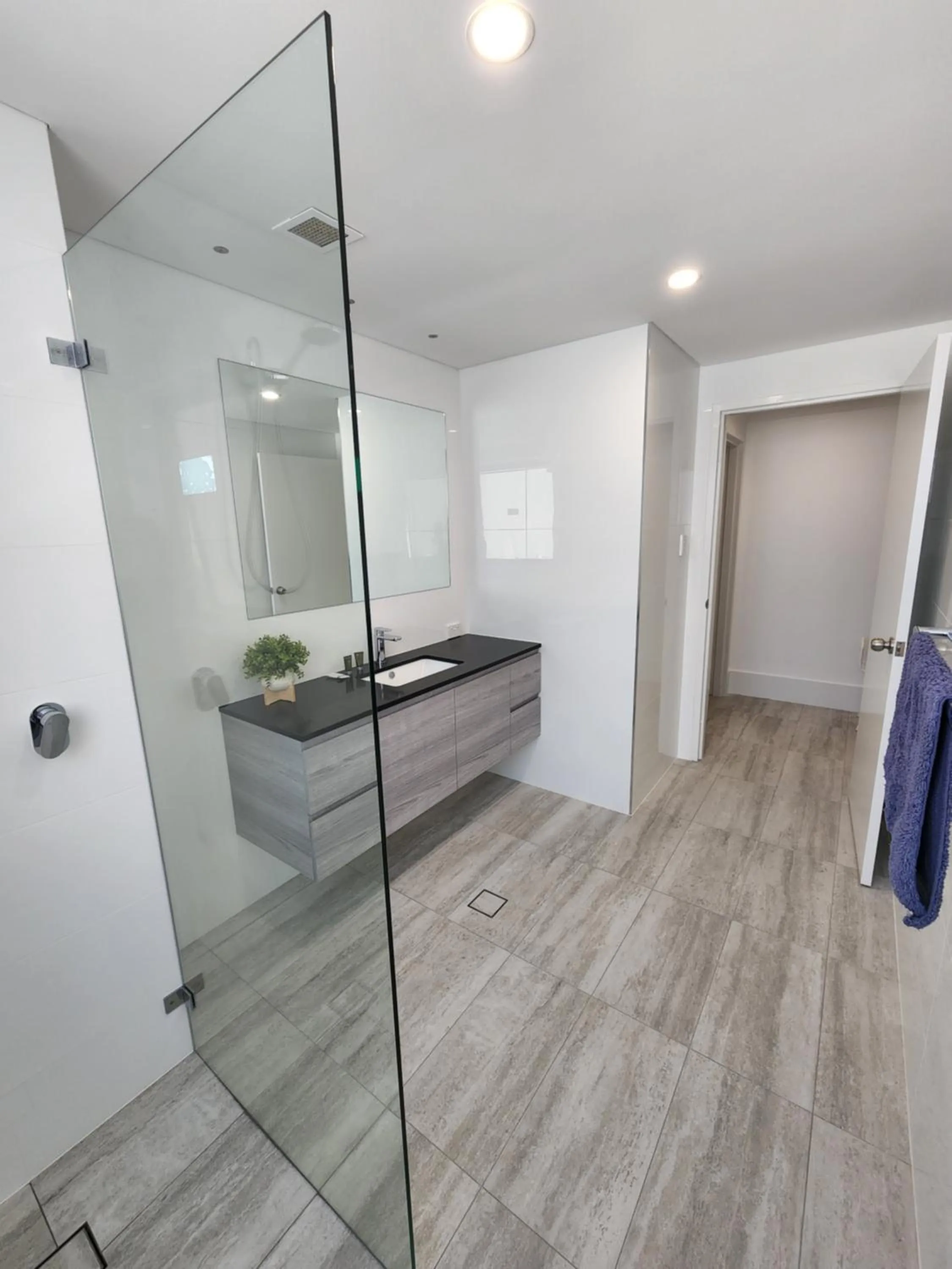 PERTH CBD APARTMENTS