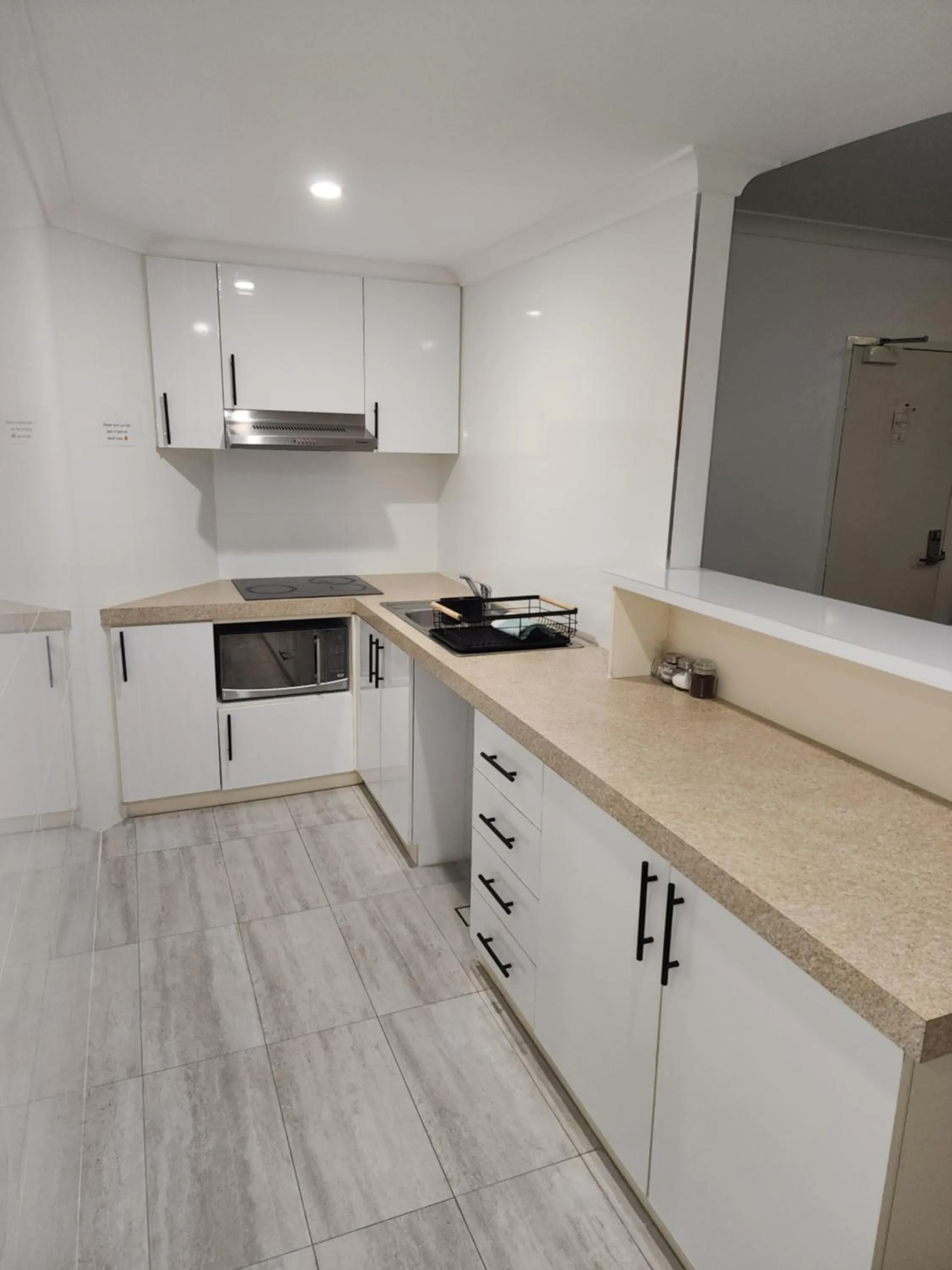 PERTH CBD APARTMENTS