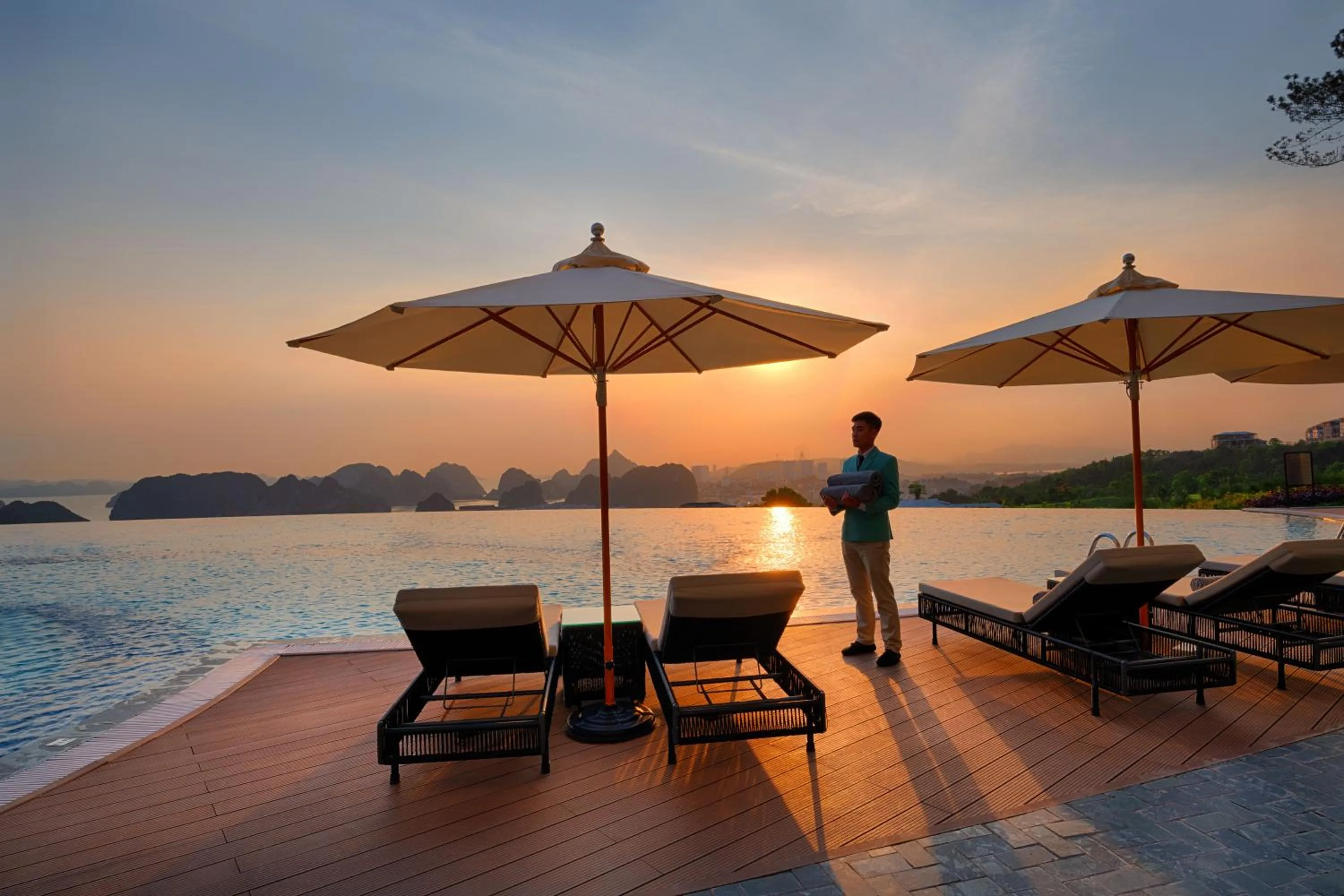 Sunrise in FLC Halong Bay Golf Club & Luxury Resort