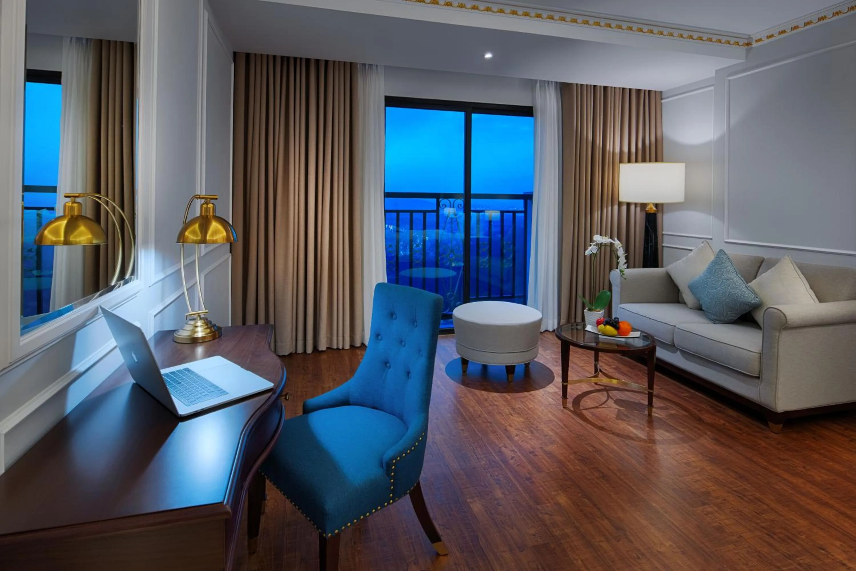 Seating area in FLC Halong Bay Golf Club & Luxury Resort