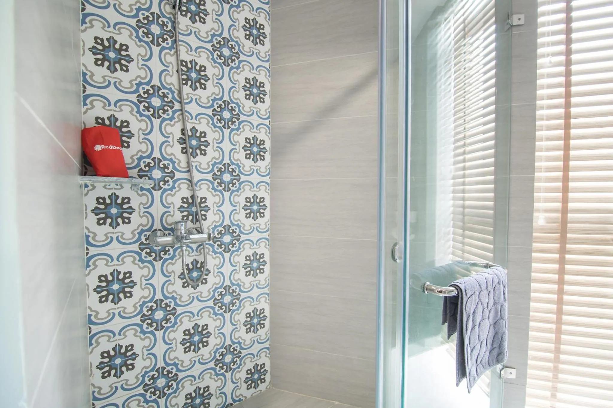 Shower in Soleil Hotel & Apartment