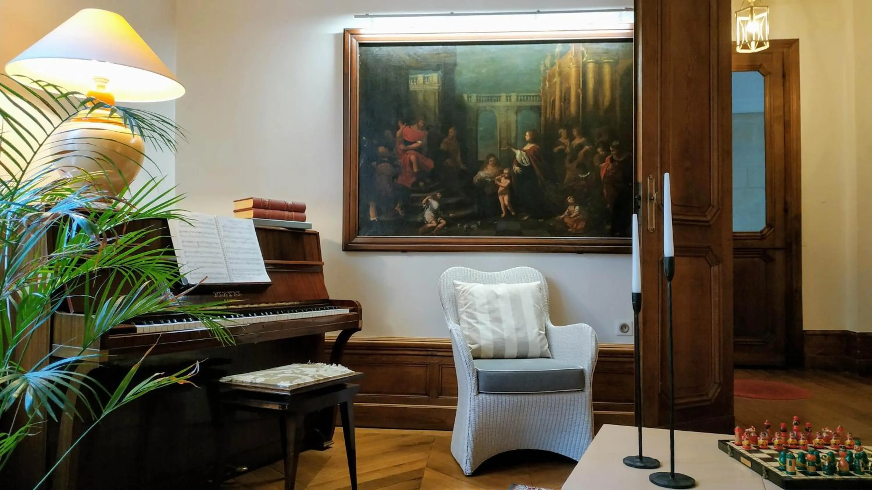 Property building in La Maison Jules